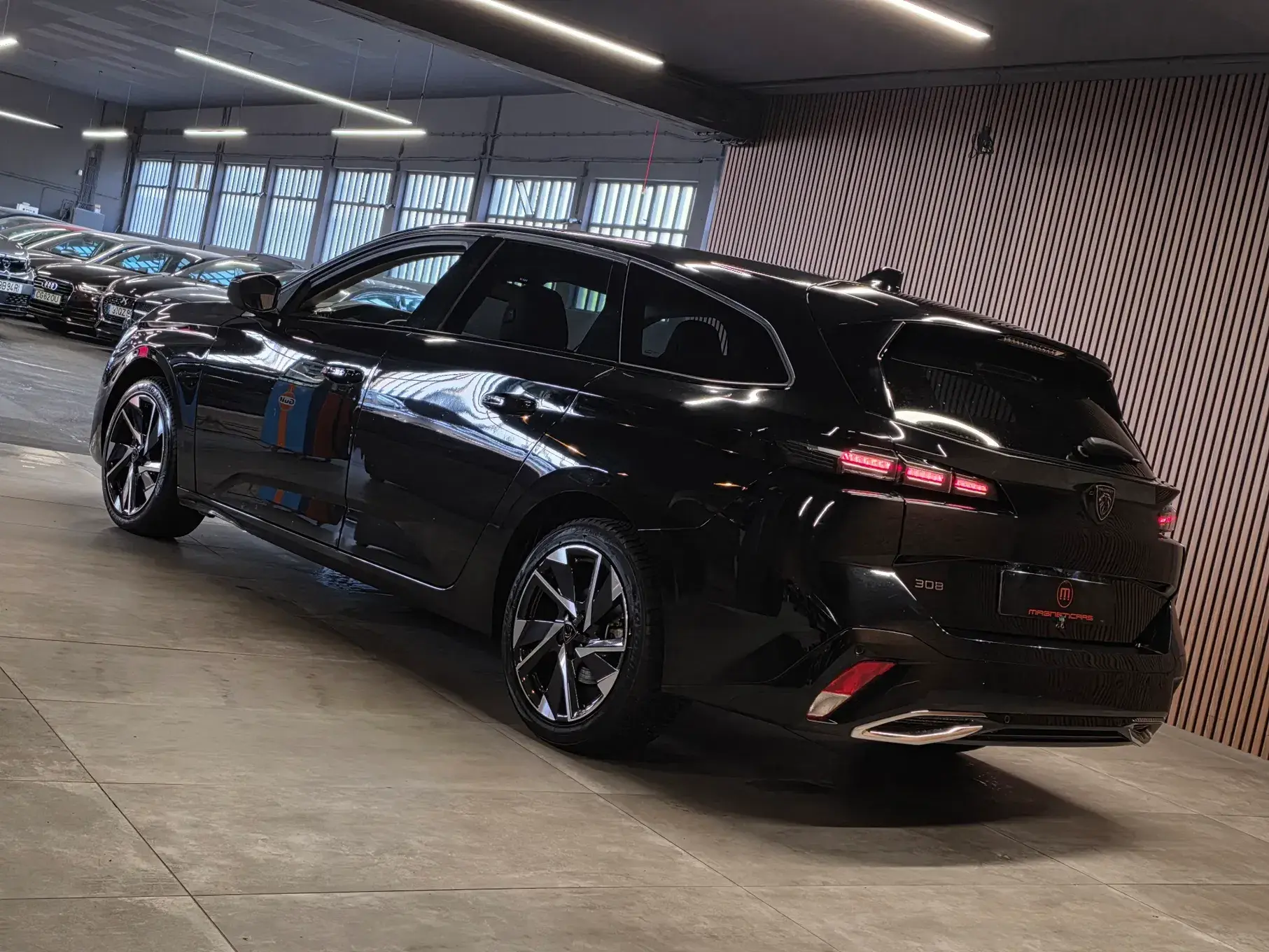 Peugeot 308 SW PureTech 130 GPF EAT8 Stop & Start Allure Pack 23
