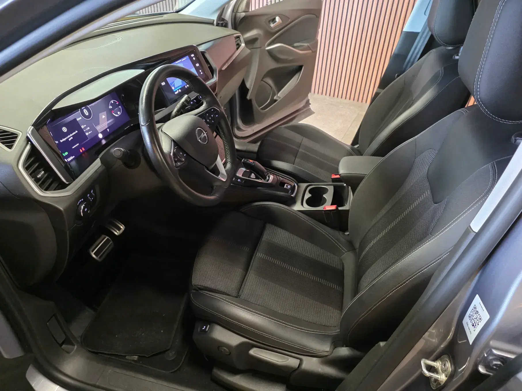Opel Grandland Outro 10
