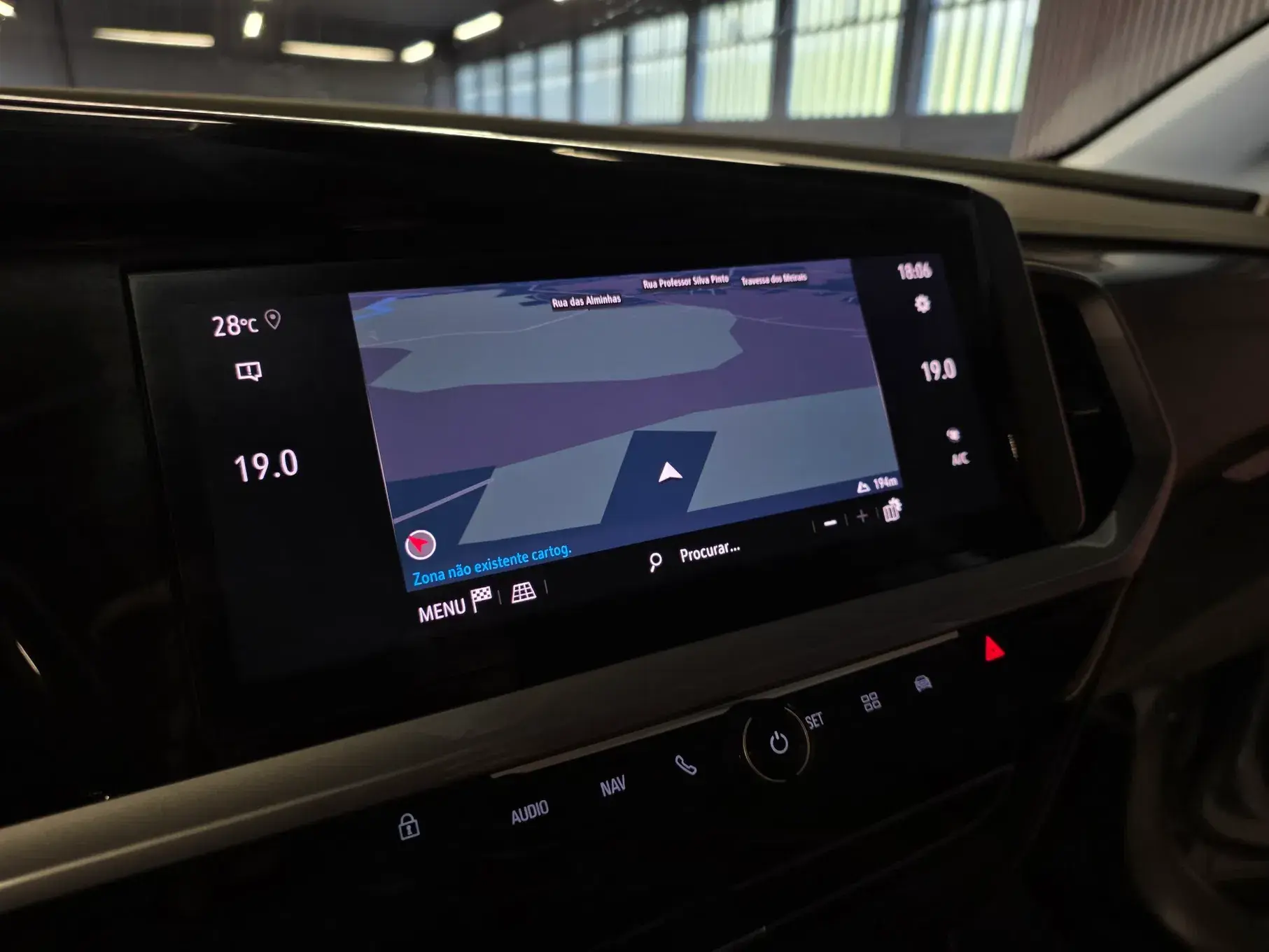 Opel Grandland Outro 16