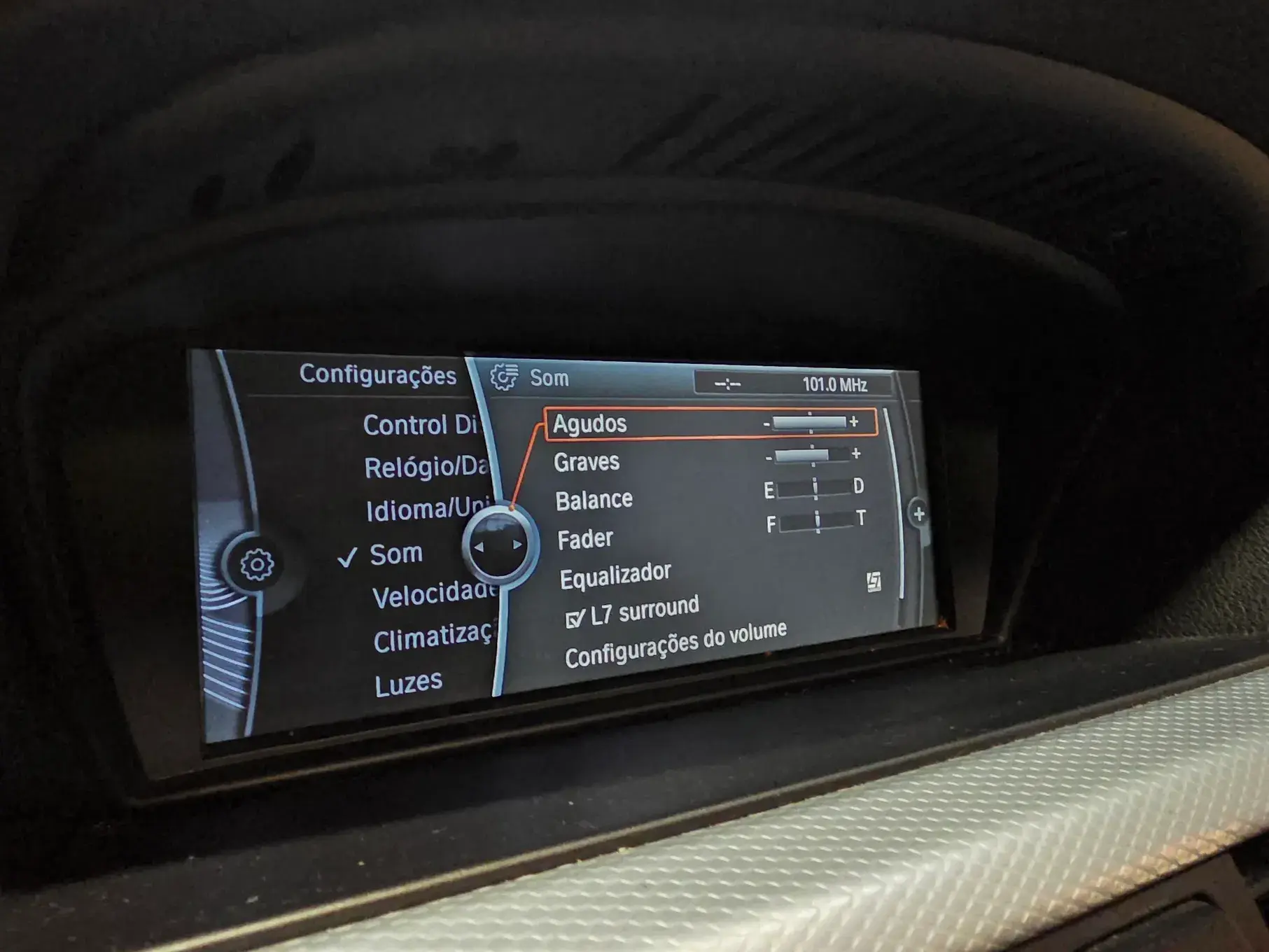 BMW 320 d Navigation Auto 10