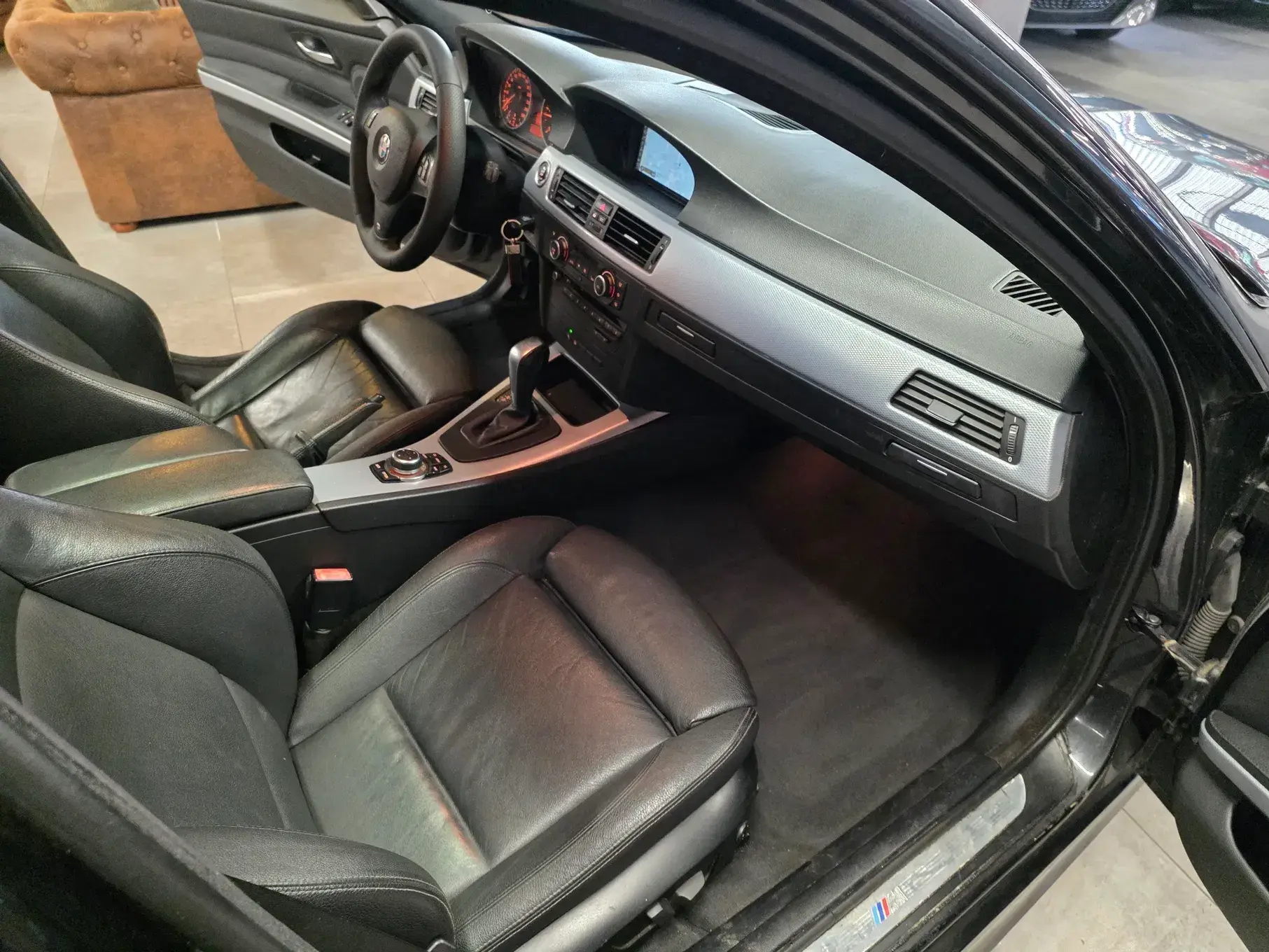 BMW 320 d Navigation Auto 31