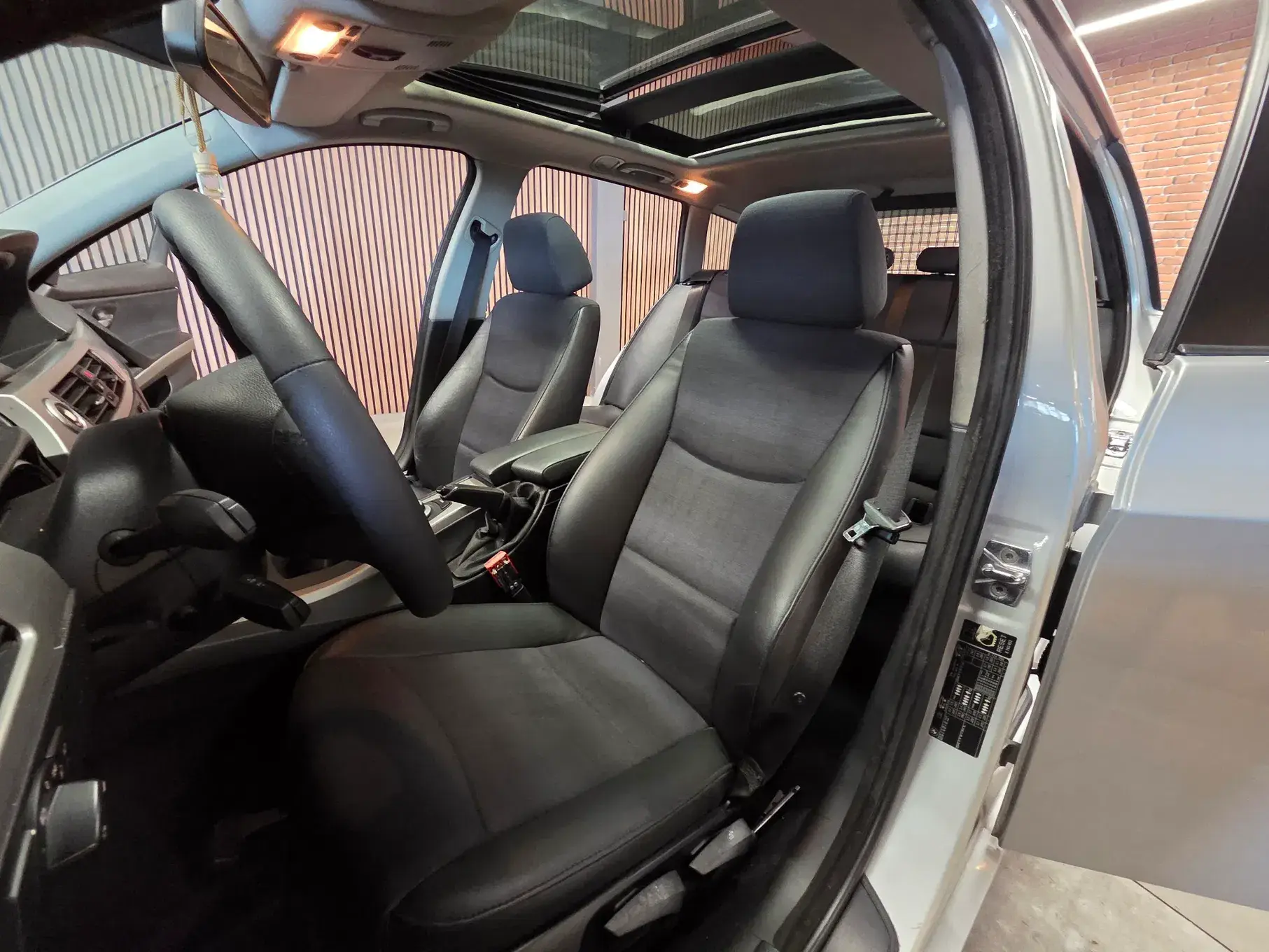 BMW 320 d Navigation 14
