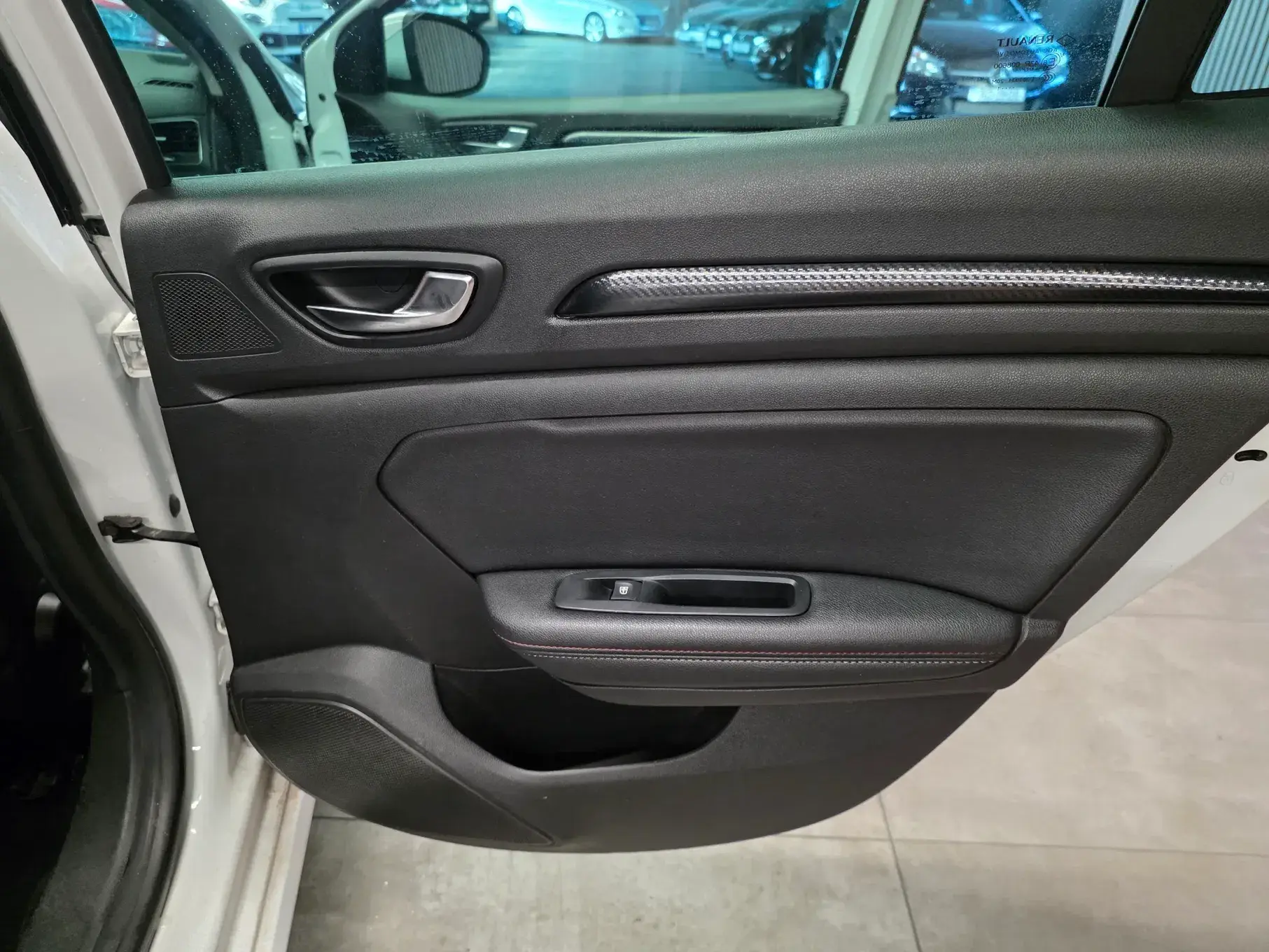Renault Mégane Sport Tourer 1.5 Blue dCi R.S. Line 18