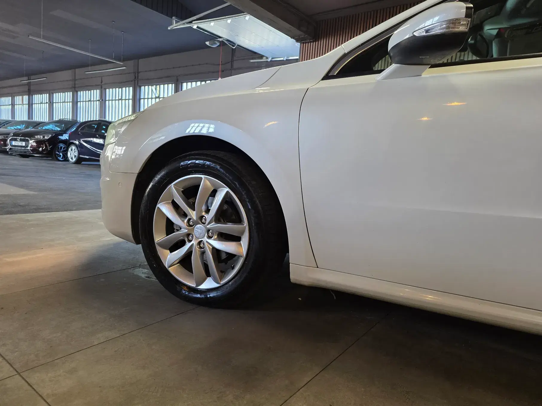 Peugeot 508 SW 1.6 e-HDi Allure 2-Tronic 2