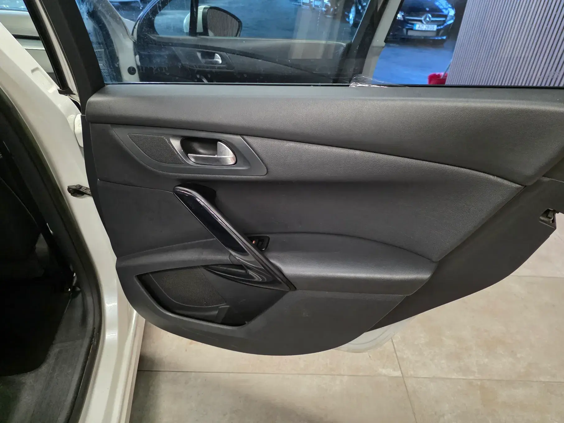 Peugeot 508 SW 1.6 e-HDi Allure 2-Tronic 17
