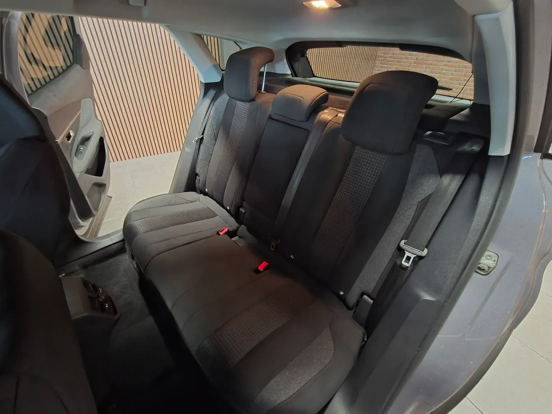 Peugeot 3008 1.5 BlueHDi Active 4