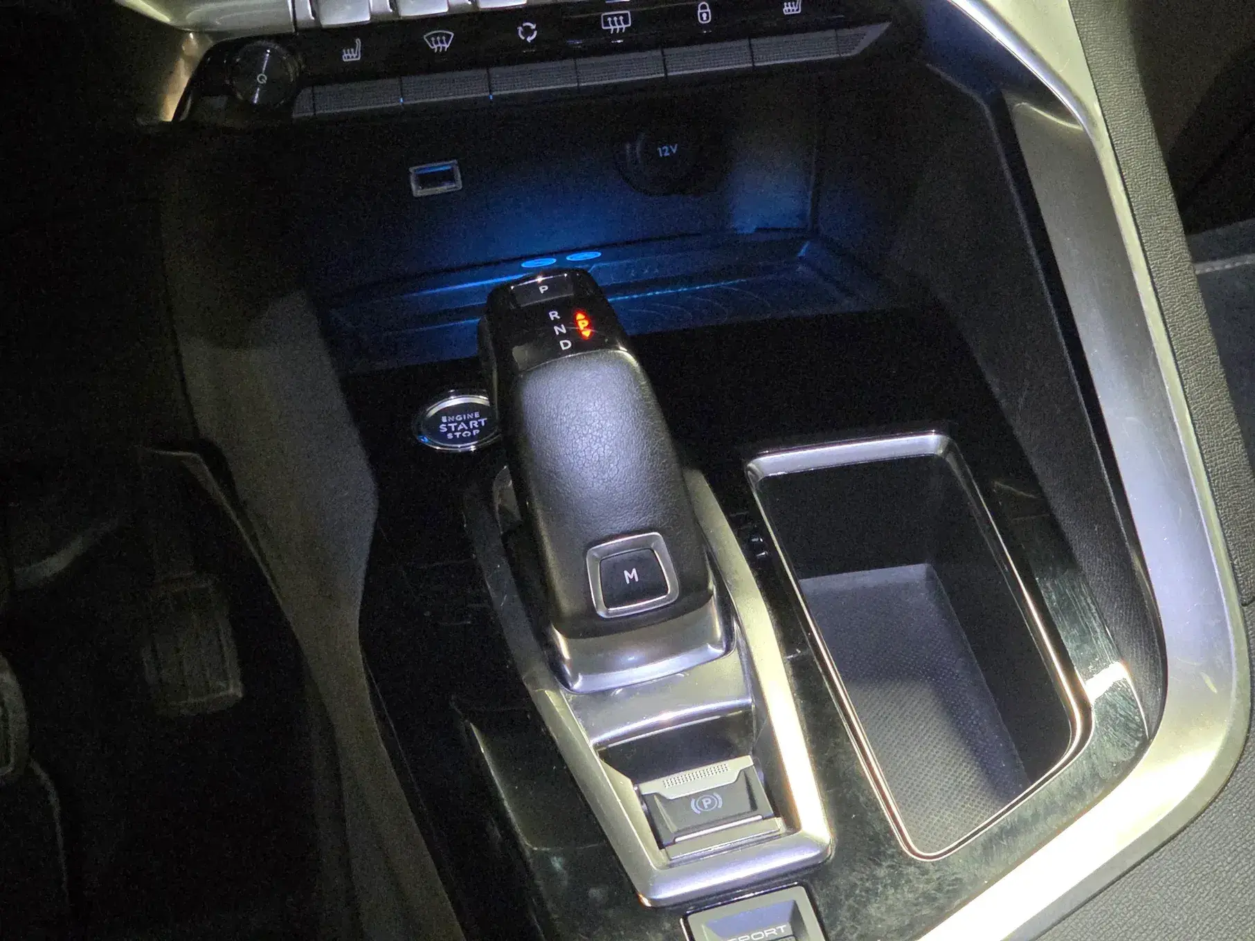 Peugeot 3008 BlueHDi 130 Stop & Start EAT8 Allure 3