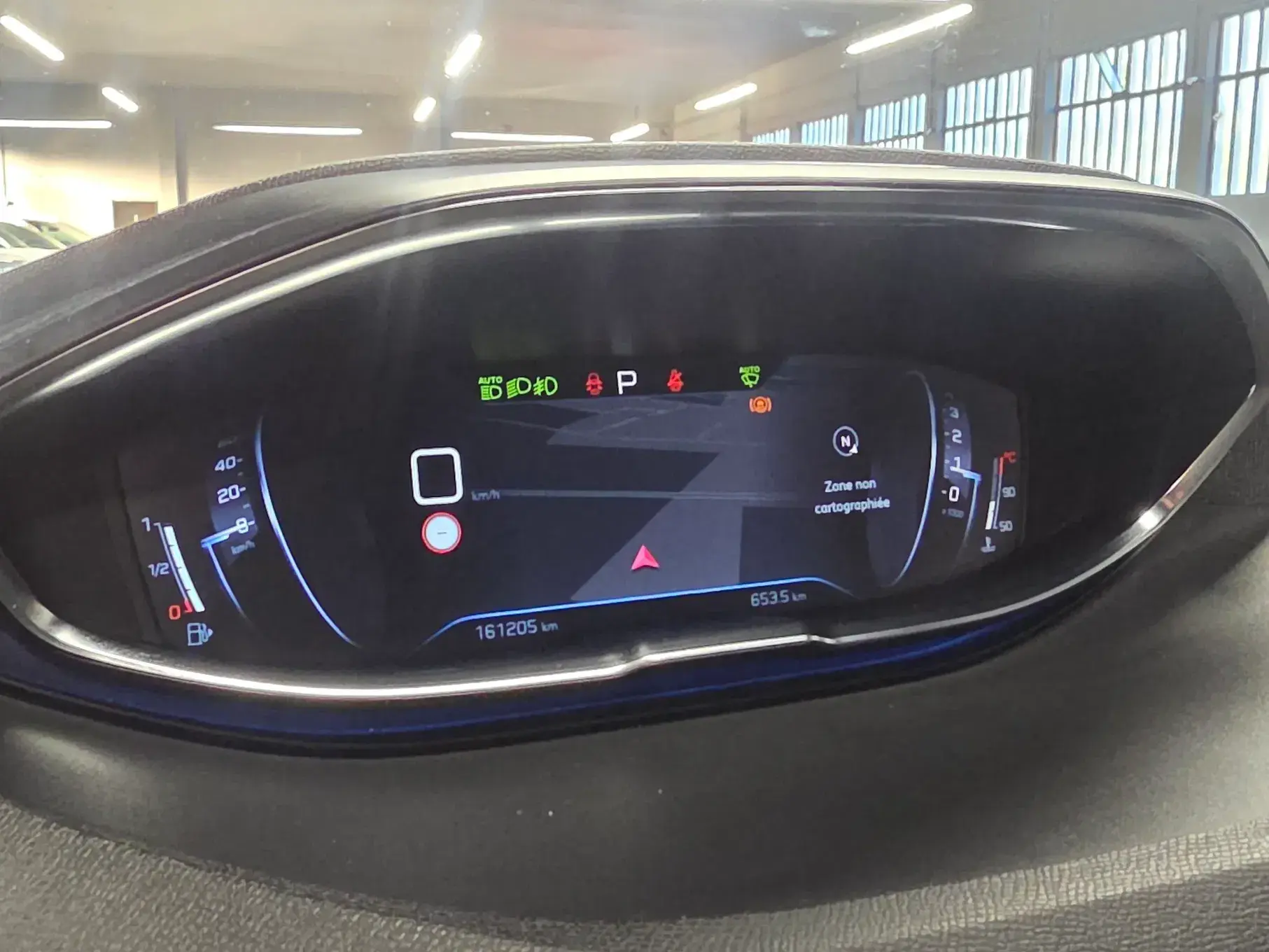 Peugeot 3008 BlueHDi 130 Stop & Start EAT8 Allure 10
