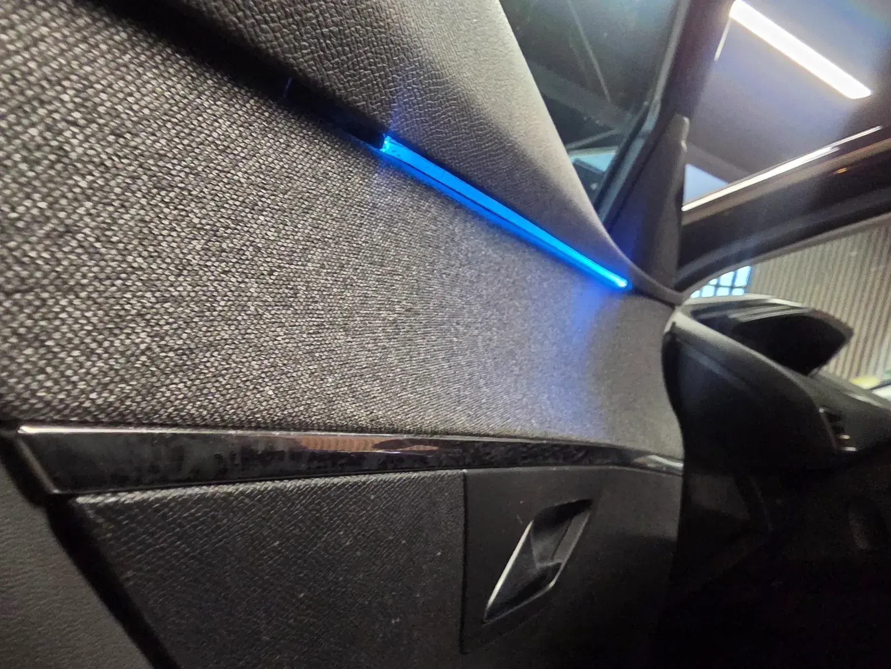Peugeot 3008 BlueHDi 130 Stop & Start EAT8 Allure 17