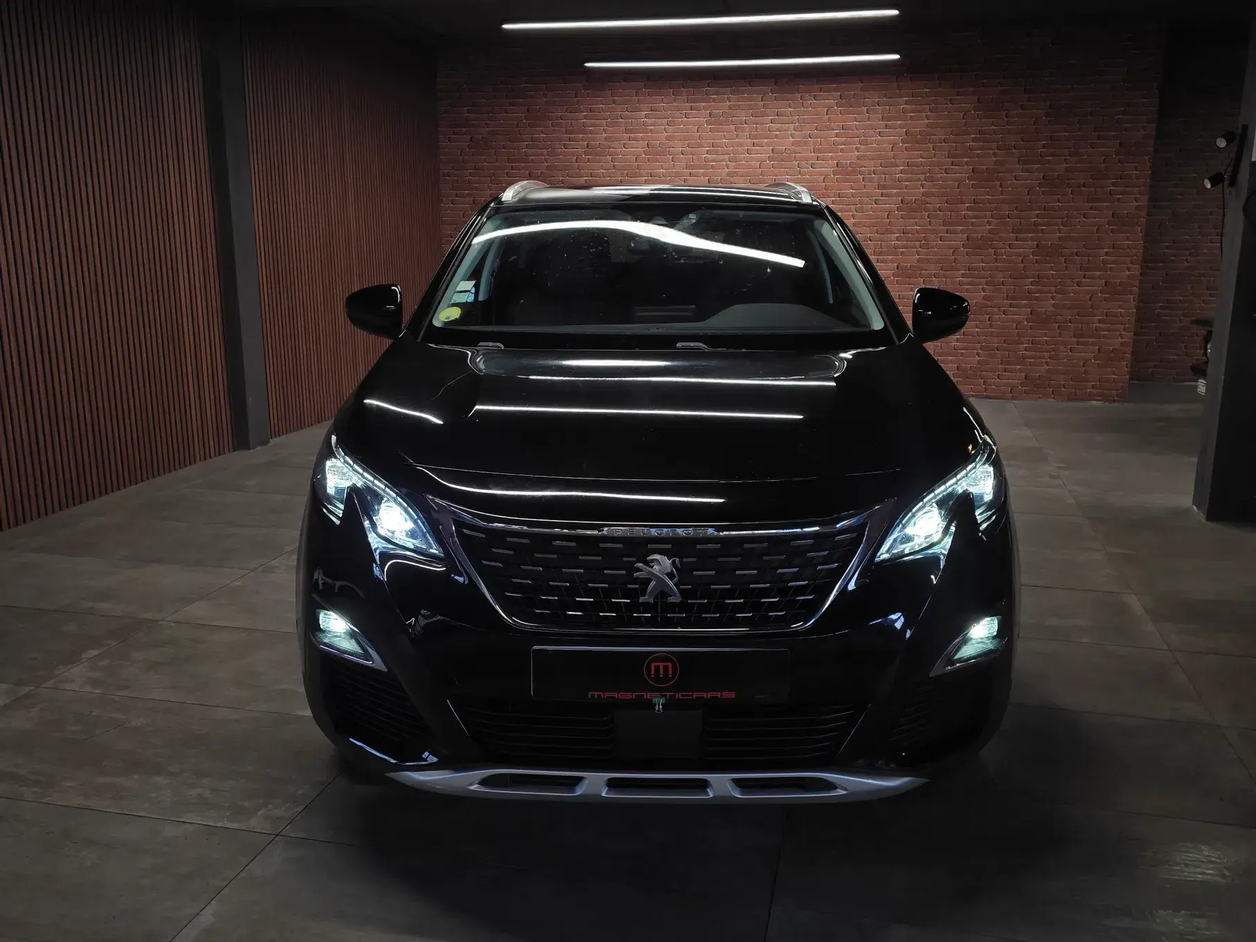 Peugeot 3008 BlueHDi 130 Stop & Start EAT8 Allure 28
