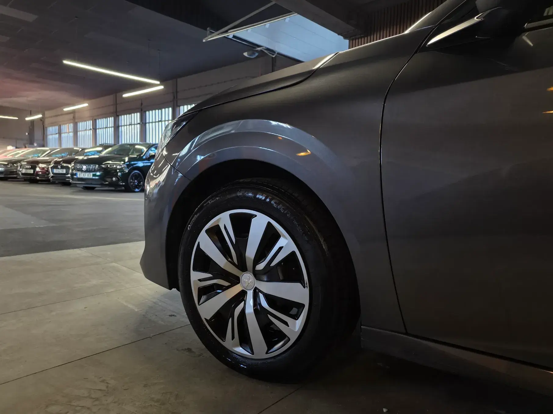 Peugeot 208 1.5 BlueHDi Active 18