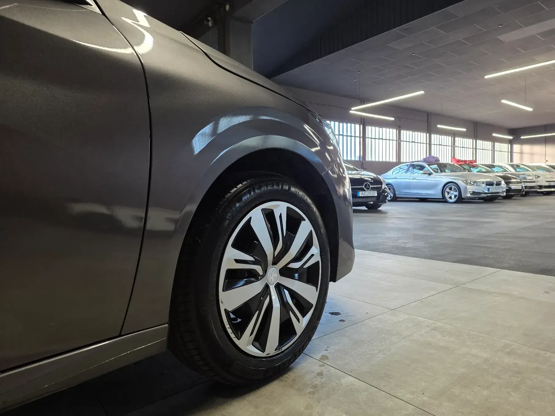 Peugeot 208 1.5 BlueHDi Active 25
