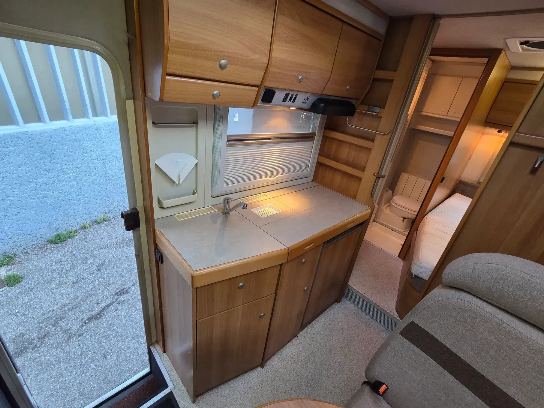 Knaus Travel Liner Outro 15