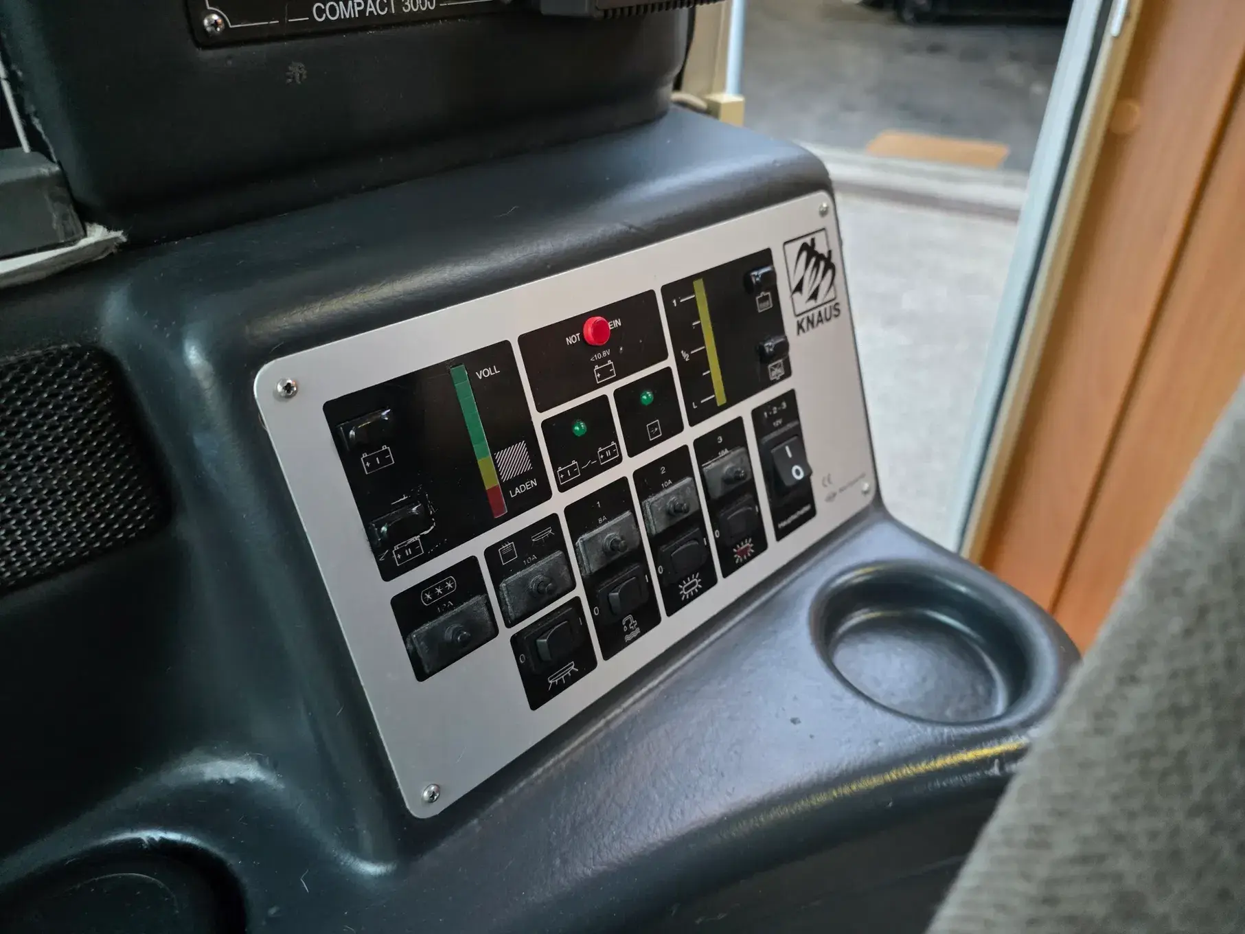 Knaus Travel Liner Outro 18