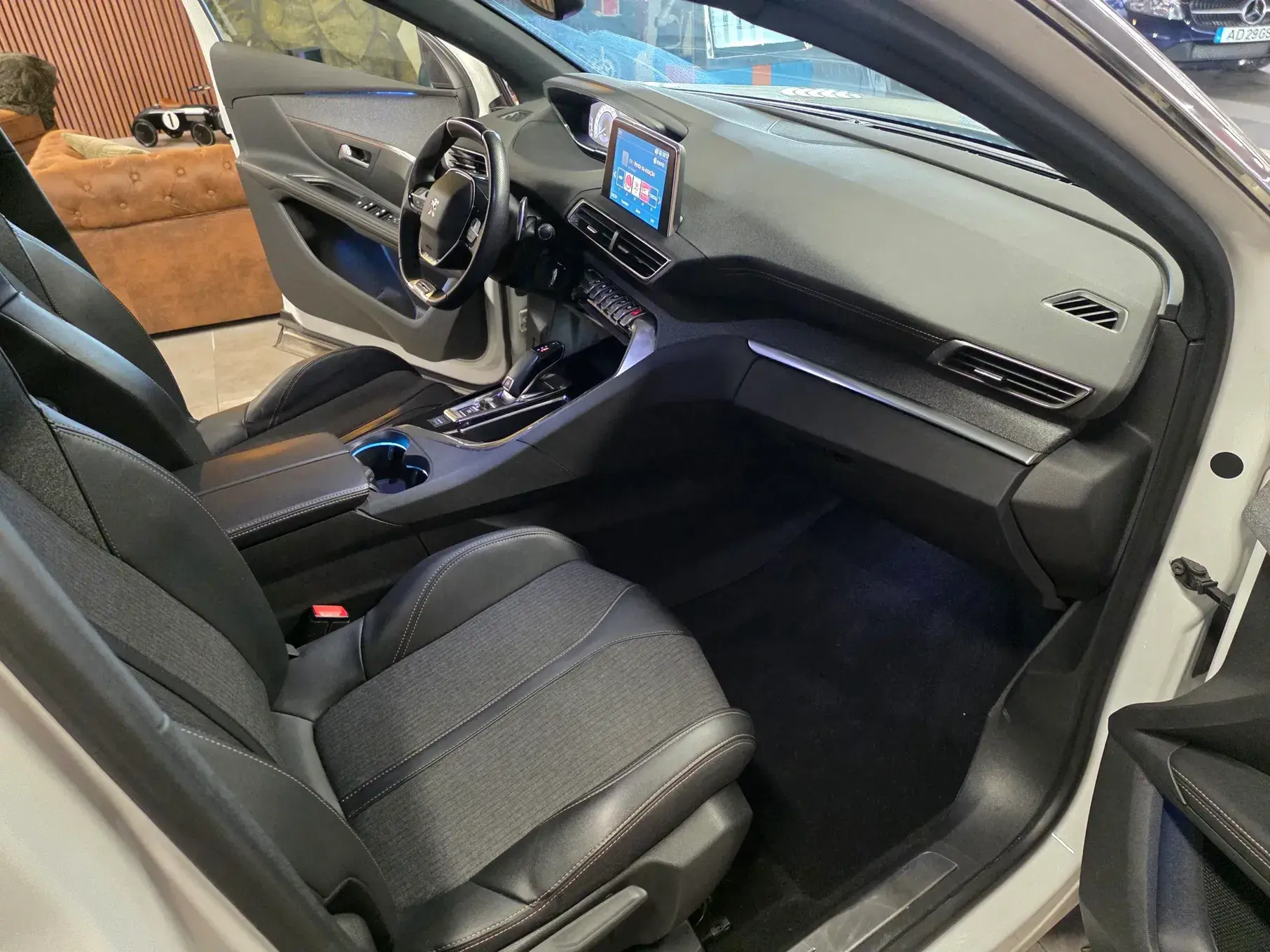 Peugeot 5008 2.0 BlueHDi GT Pack EAT8 9