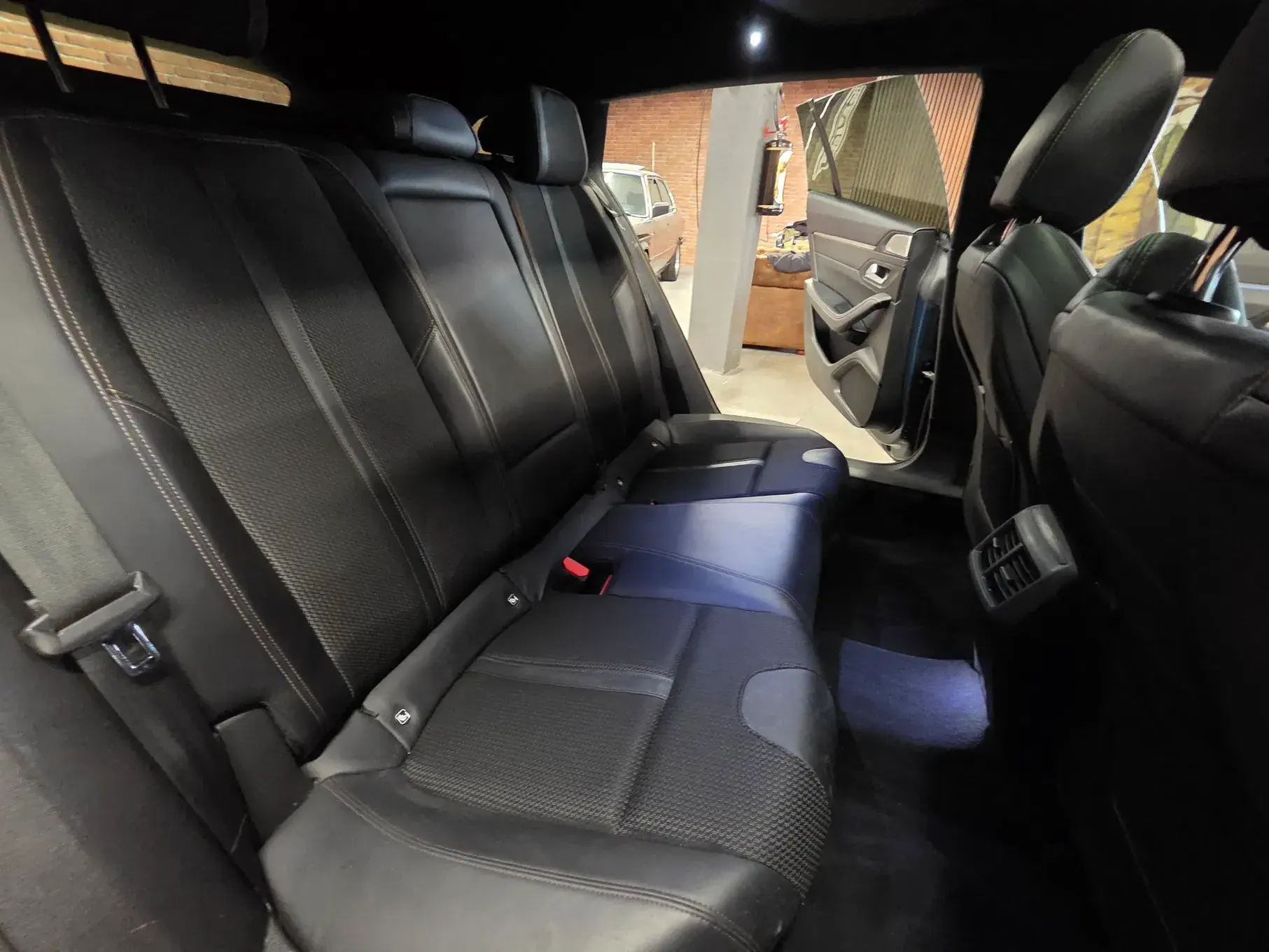 Peugeot 508 SW 1.5 BlueHDi GT EAT8 37