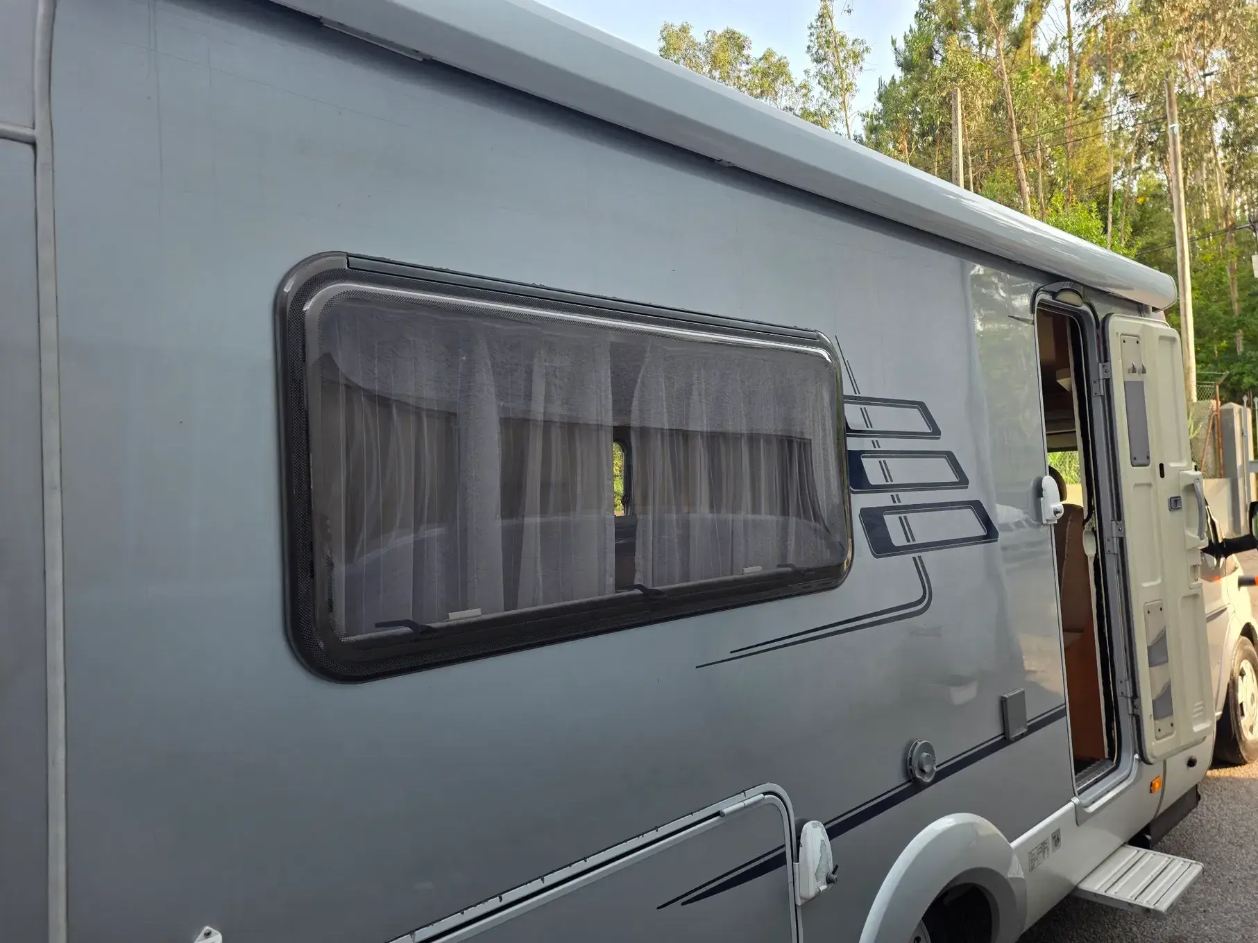 Hymer Tramp CL Outro 25