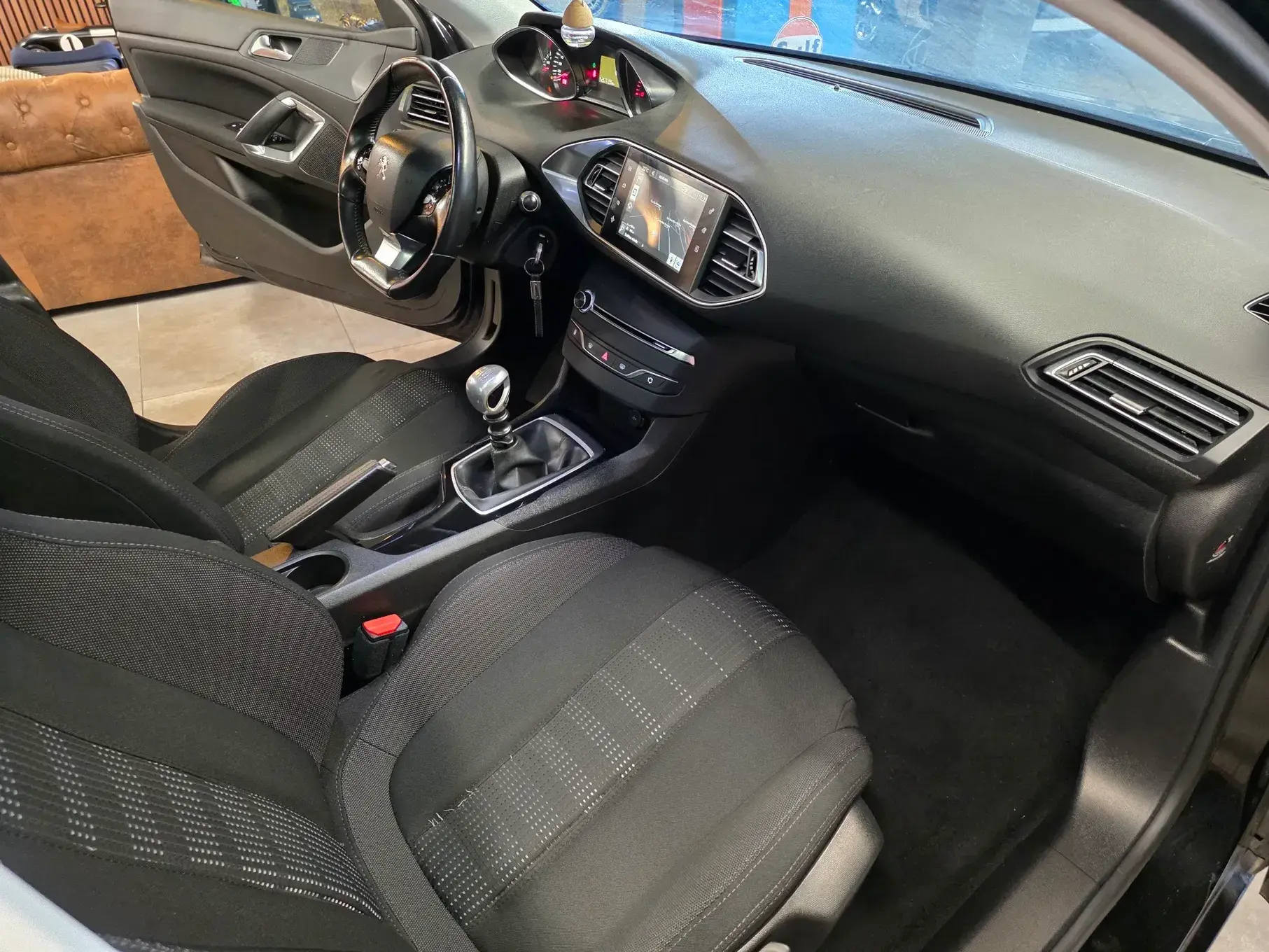 Peugeot 308 SW BlueHDi 120 Stop & Start Active 23