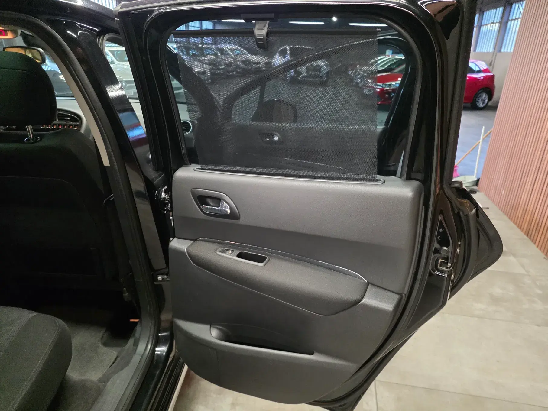 Peugeot 3008 1.6 HDi Sport 17