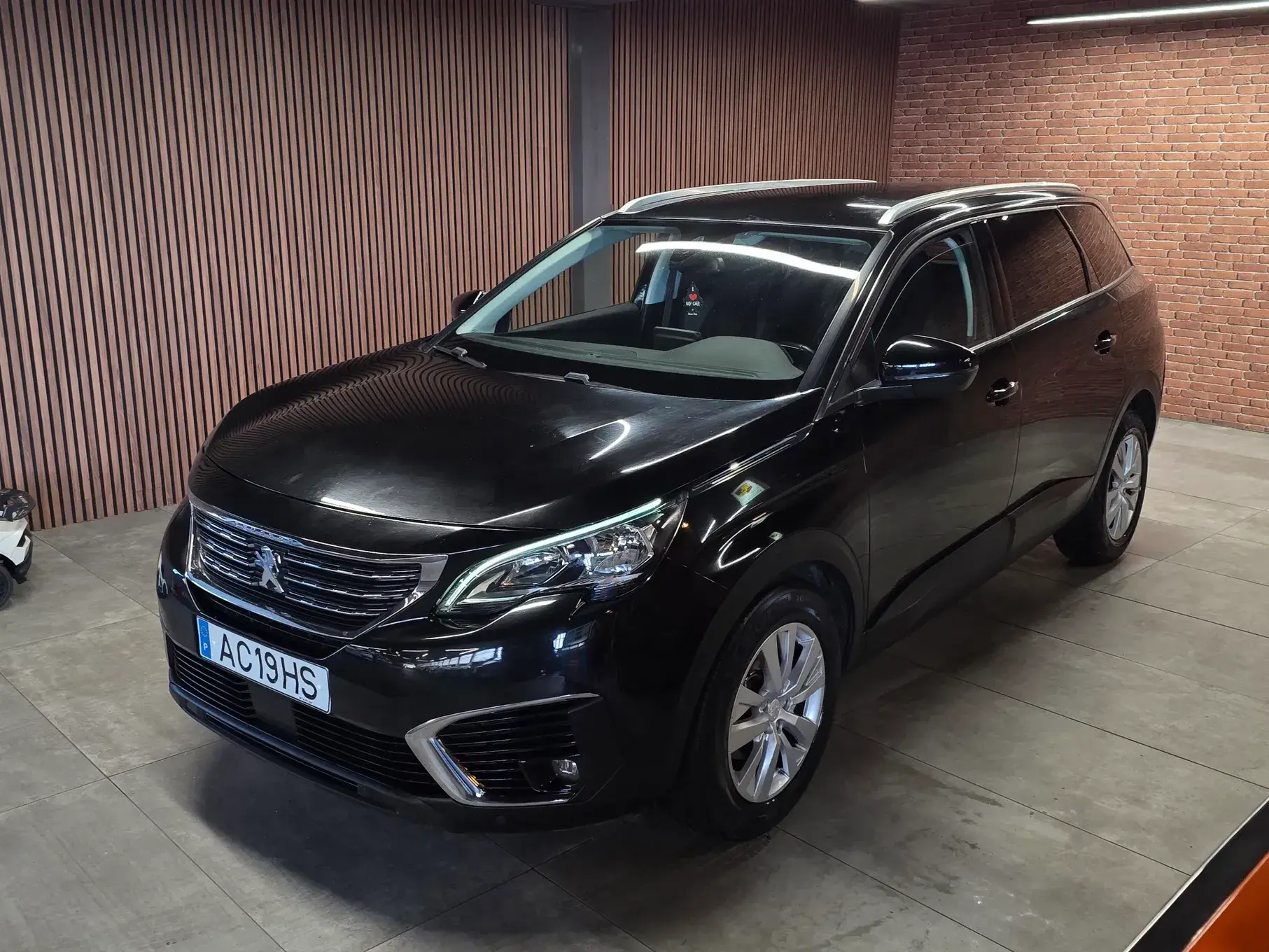 Peugeot 5008 BlueHDI 120 EAT6 Active 23