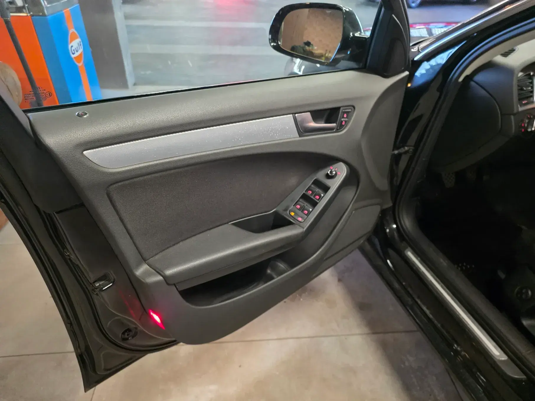 Audi A4 Avant 2.0 TDI Sport 13