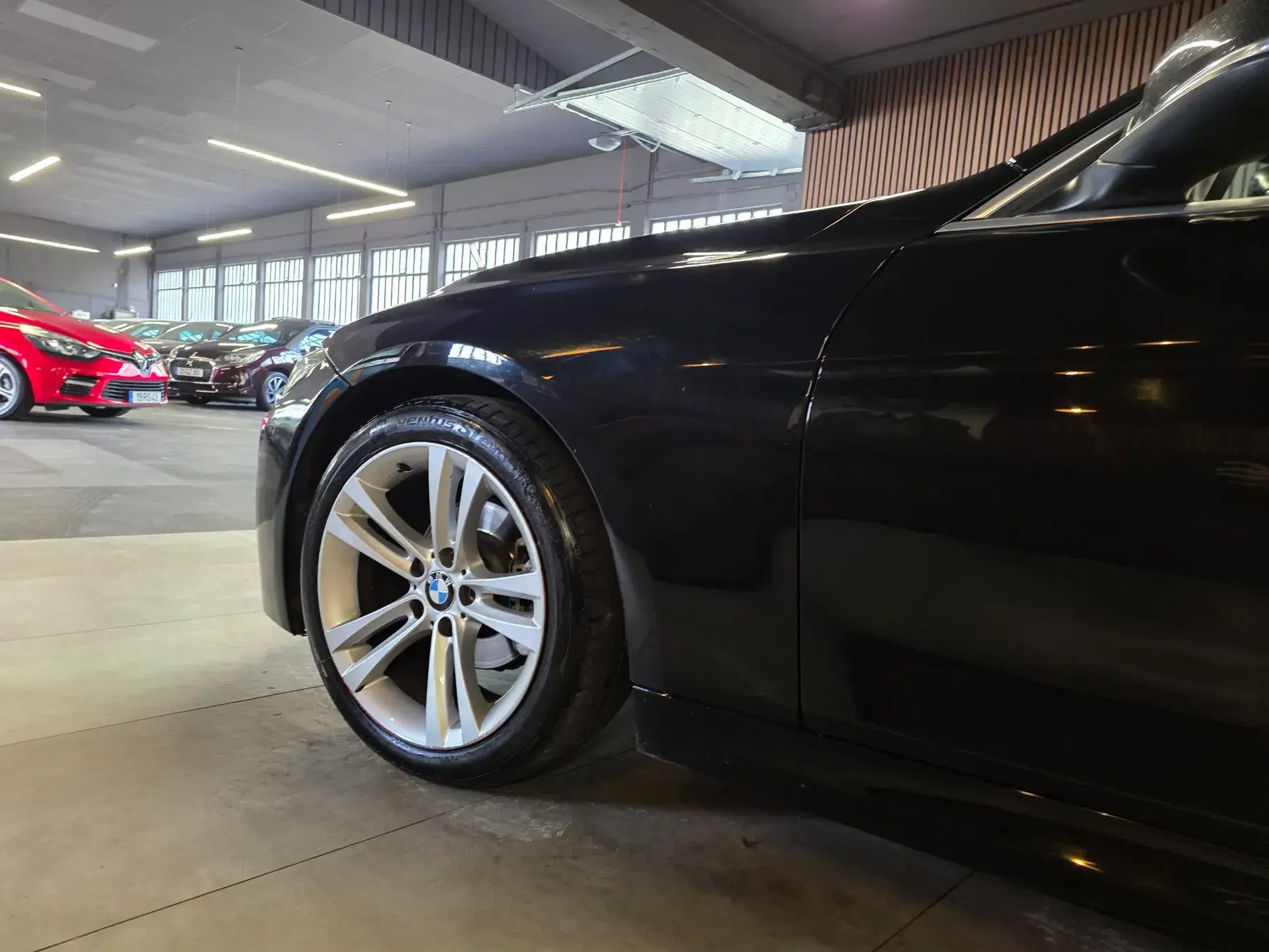 BMW 320 d Aut. Efficient Dynamics Edition Sport Line 29