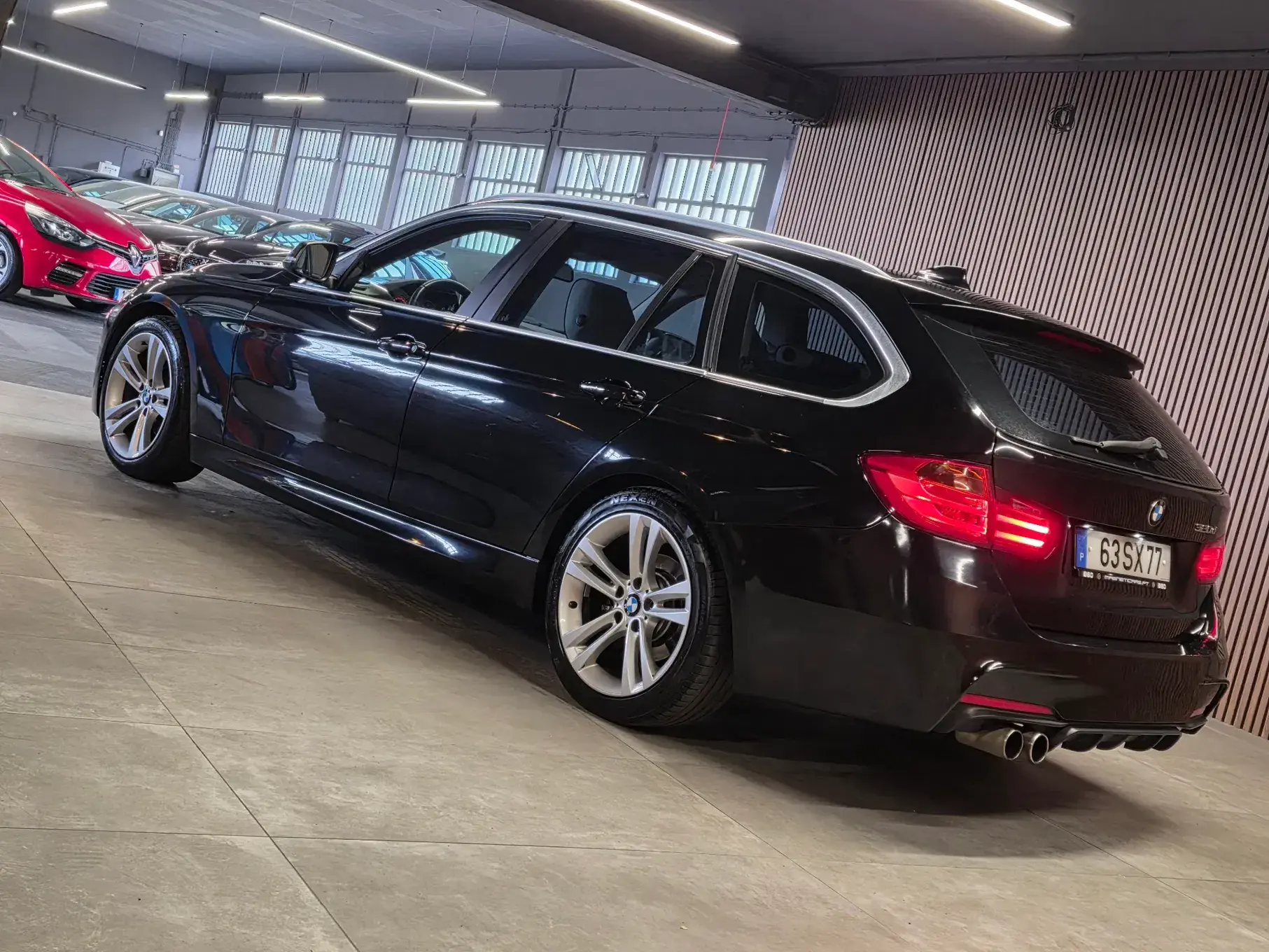 BMW 320 d Aut. Efficient Dynamics Edition Sport Line 32