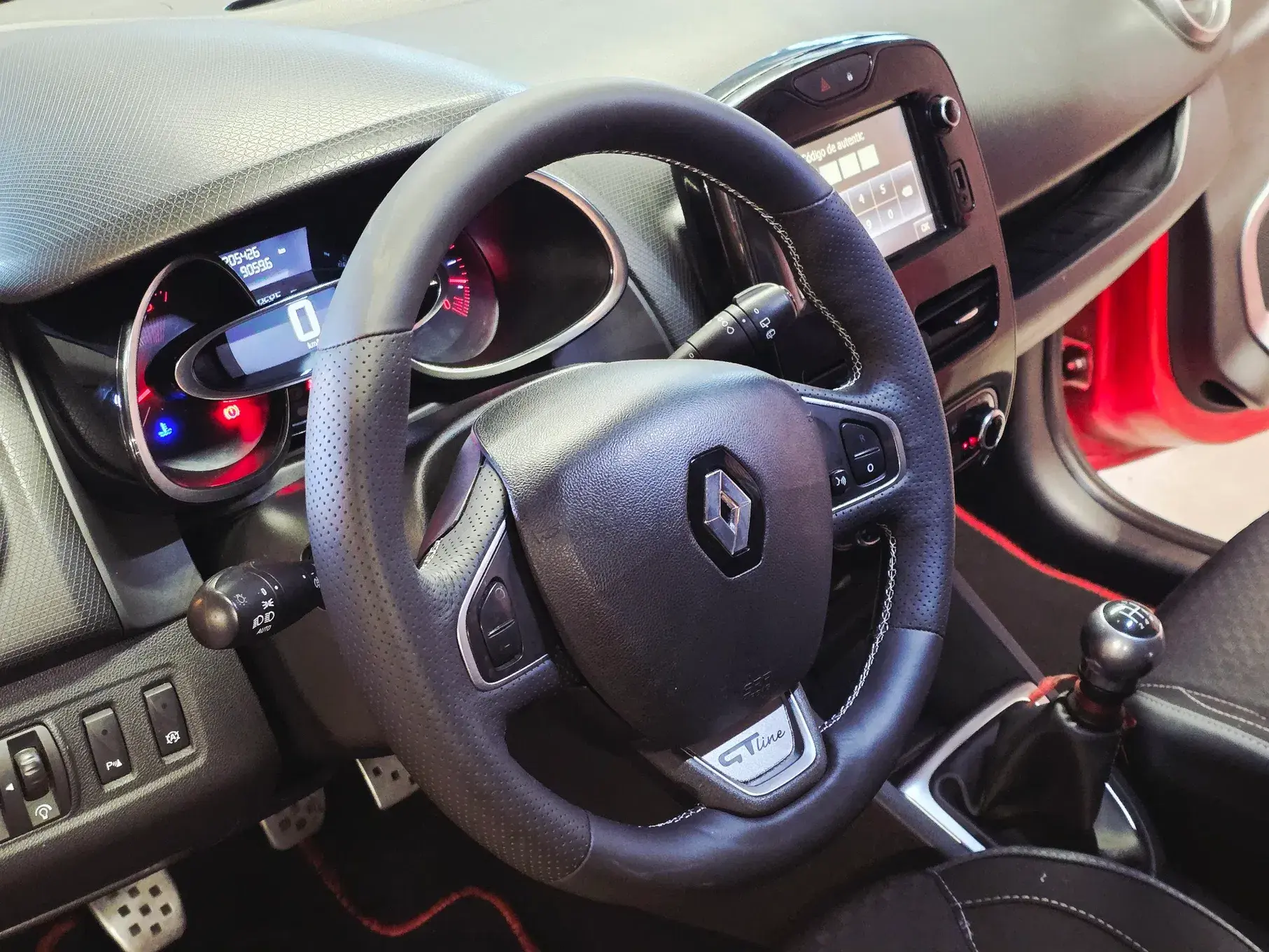 Renault Clio 1.5 dCi GT Line 26
