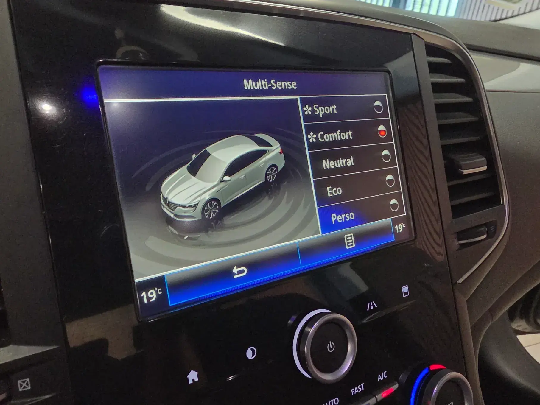 Renault Talisman ENERGY dCi 110 LIFE 32