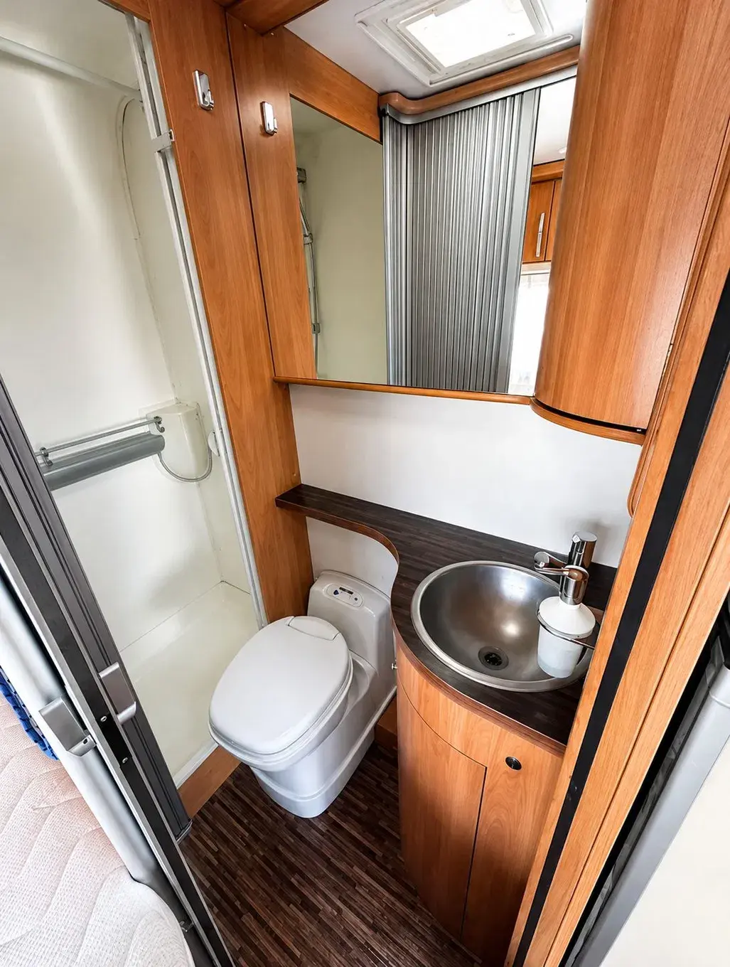 Hymer Tramp CL Outro 12