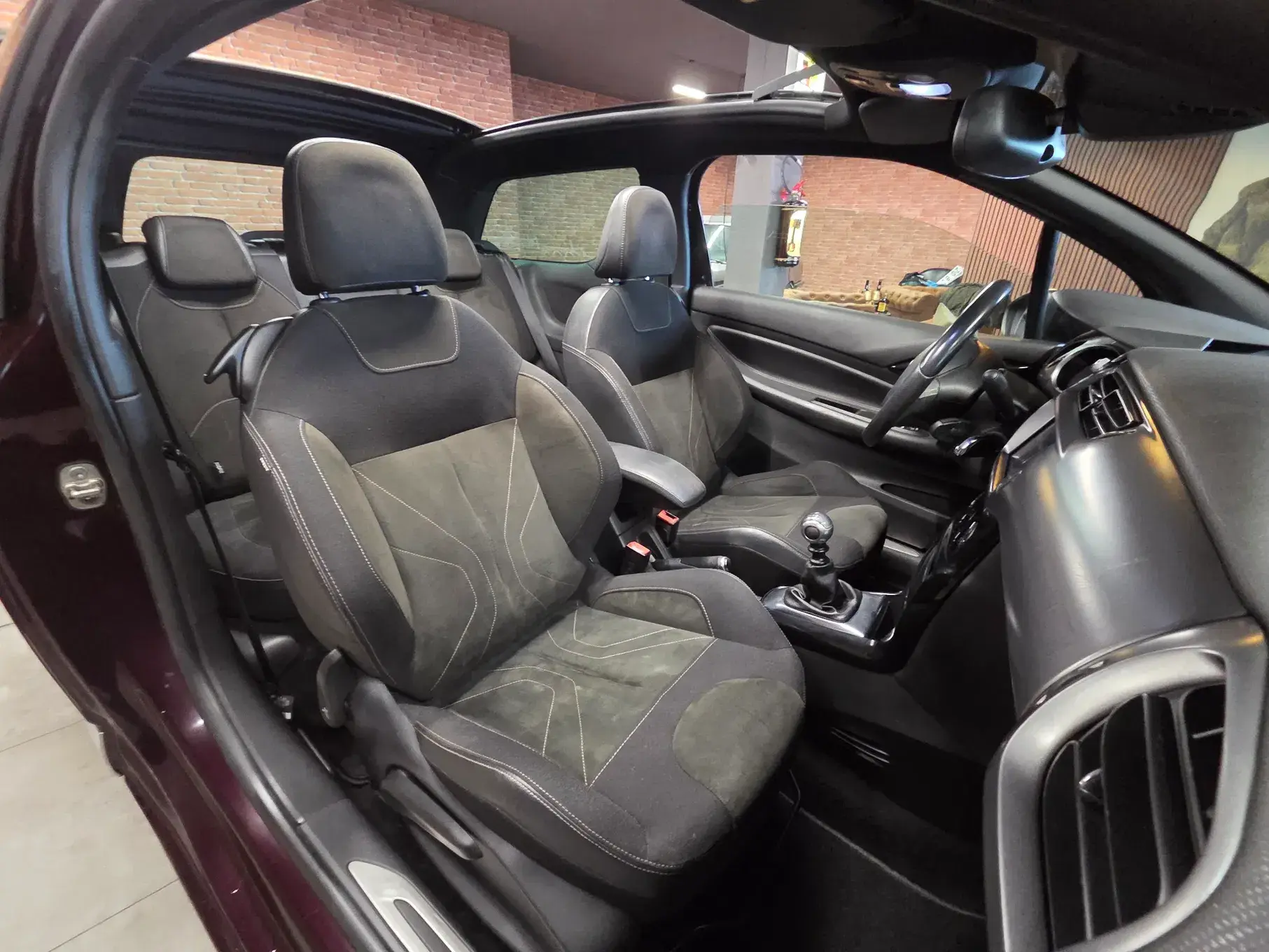 DS DS3 Cabrio 1.6 BlueHDi Sport Chic 12