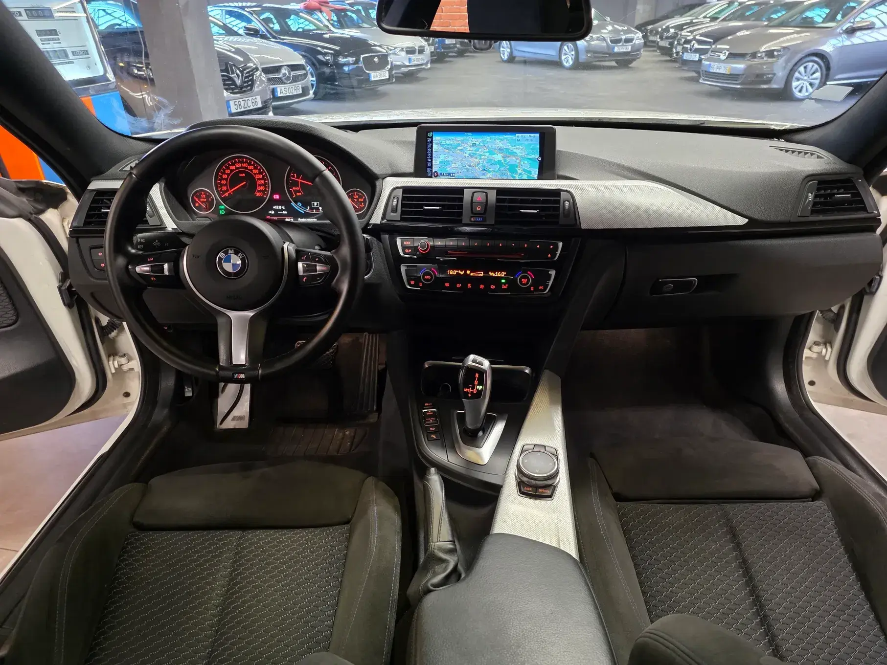 BMW 418 Gran Coupé d Pack M Auto 23