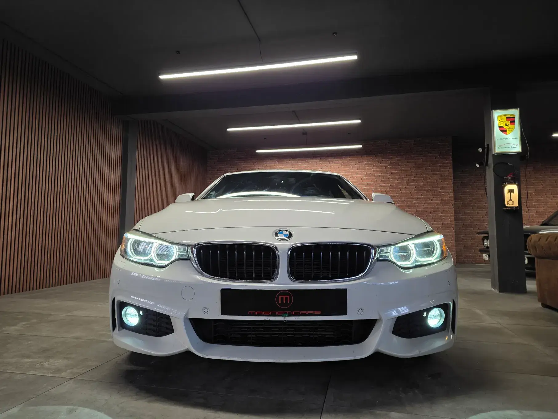 BMW 418 Gran Coupé d Pack M Auto 36