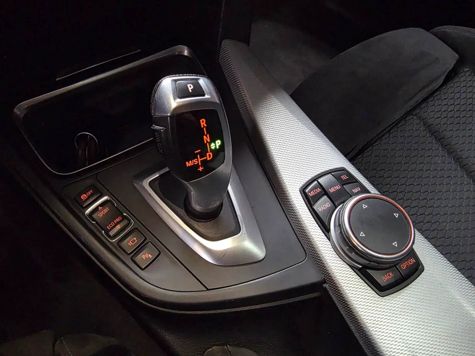 BMW 418 Gran Coupé d Pack M Auto 43