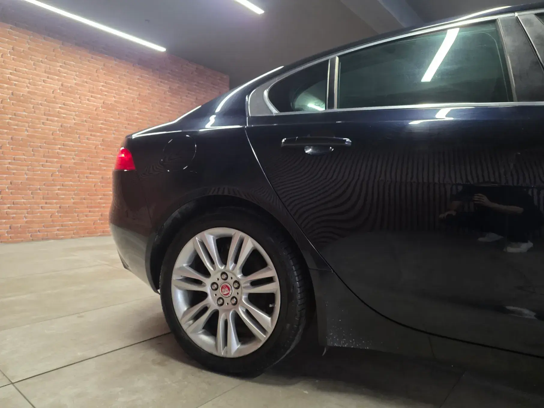Jaguar XE E-Performance Aut. Prestige 10