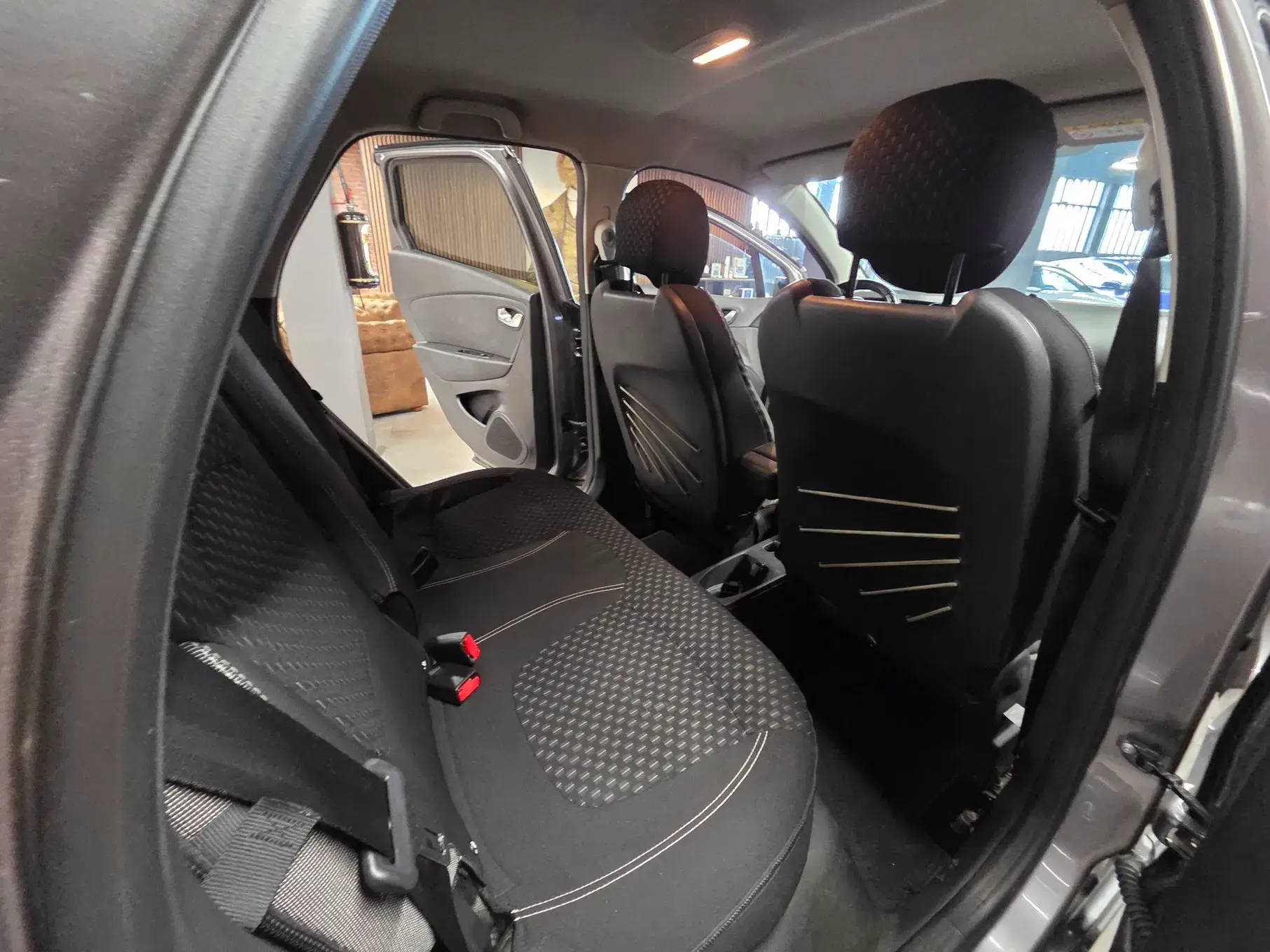 Renault Captur 1.5 dCi Exclusive 15