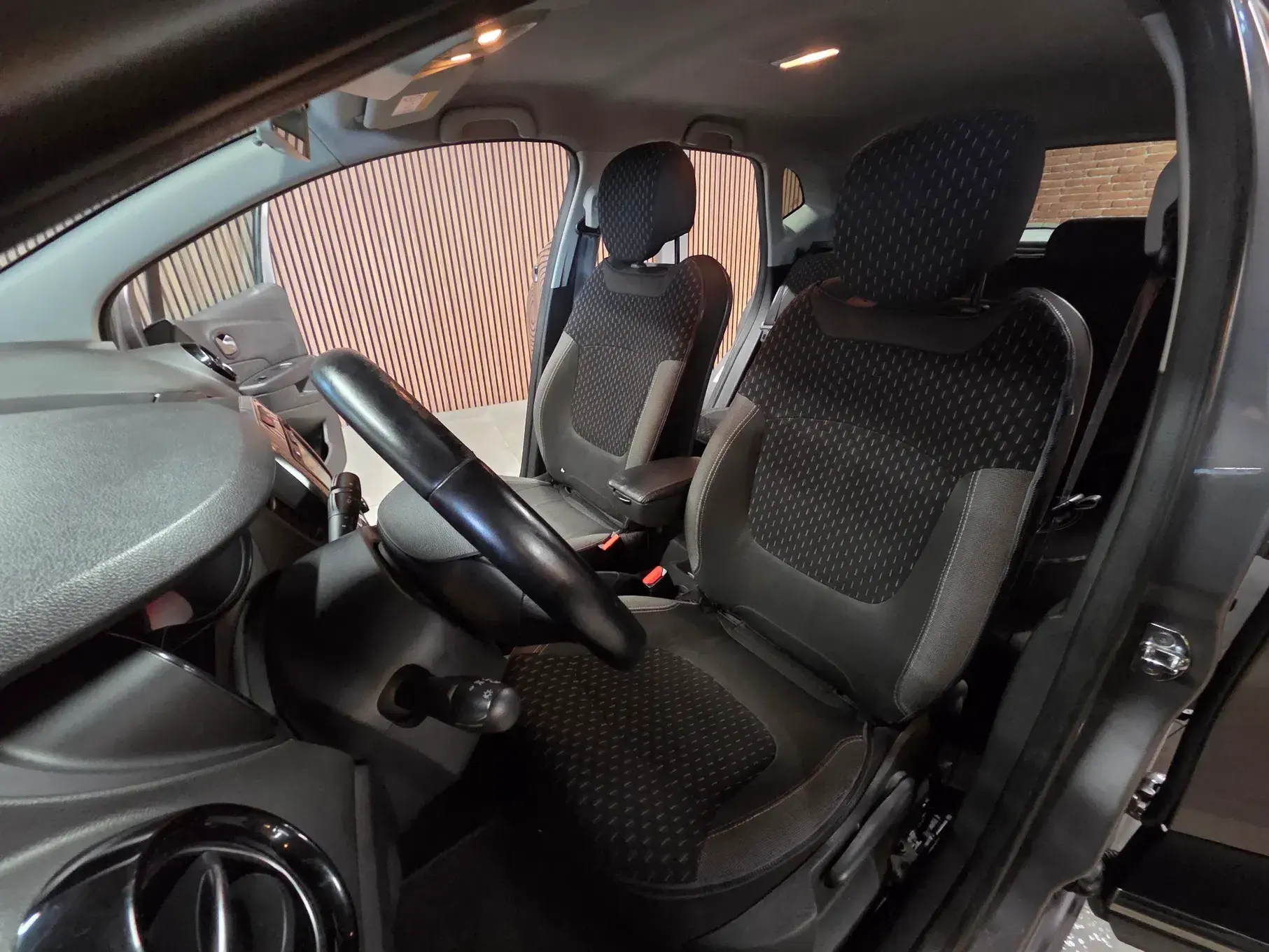 Renault Captur 1.5 dCi Exclusive 25
