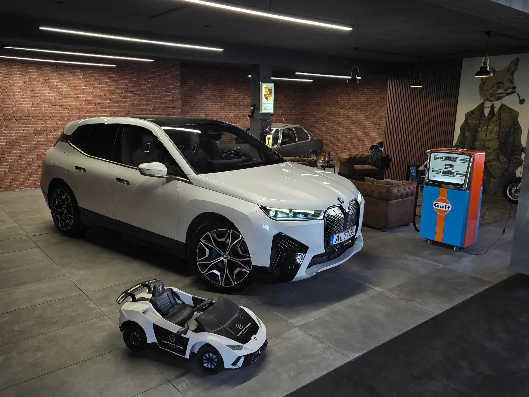 BMW iX xDrive 40 Pack Desportivo 1