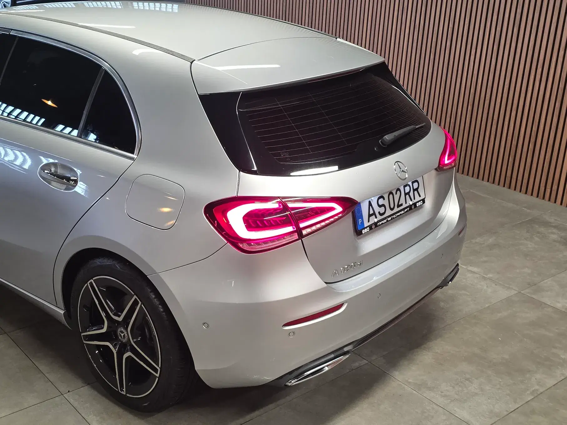 Mercedes-Benz A 180 d 7G-DCT Progressive 16