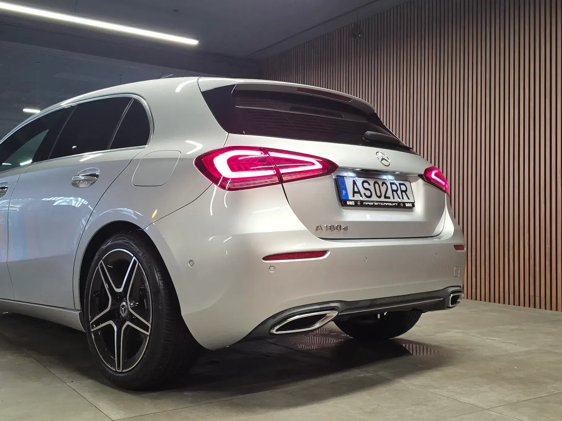 Mercedes-Benz A 180 d 7G-DCT Progressive 17