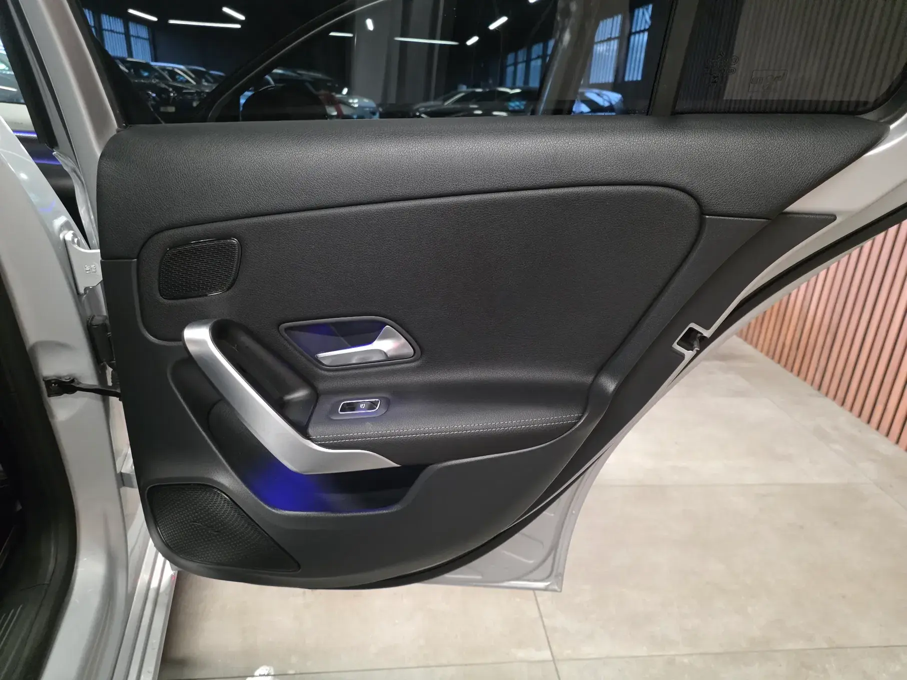 Mercedes-Benz A 180 d 7G-DCT Progressive 27