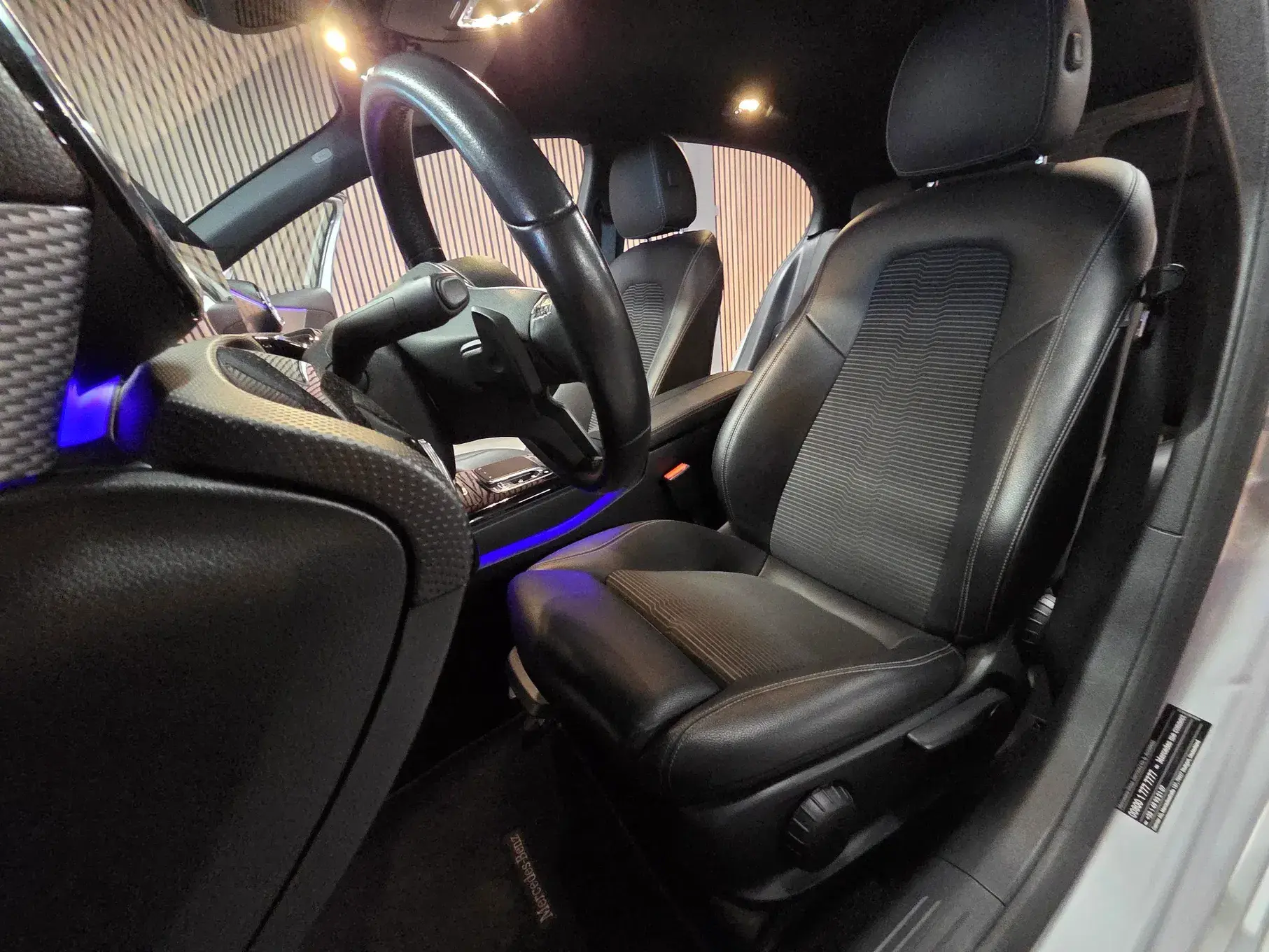 Mercedes-Benz A 180 d 7G-DCT Progressive 30