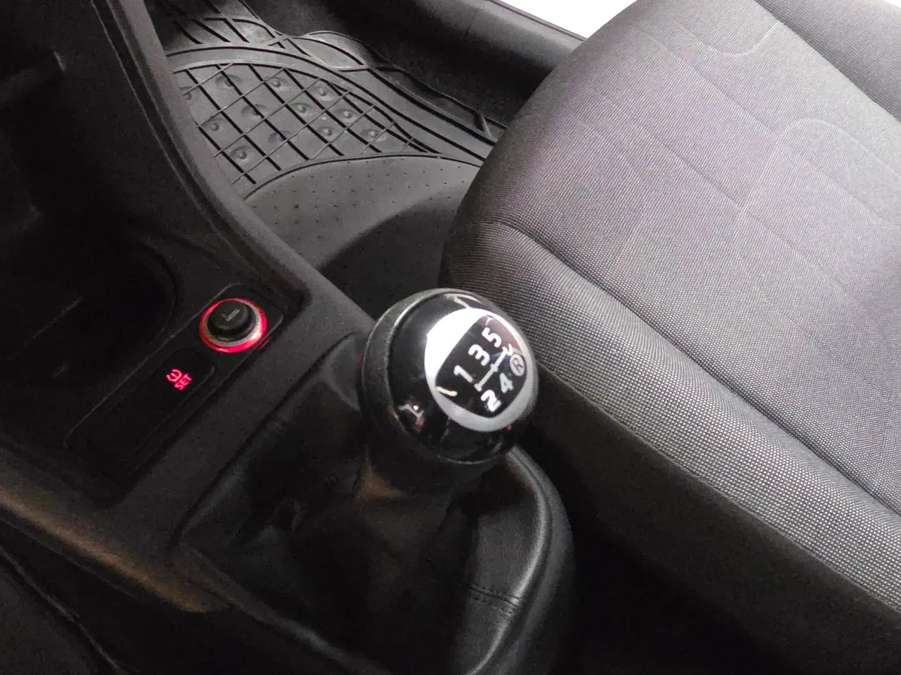 Volkswagen Up! 1.0 BlueMotion Move 18