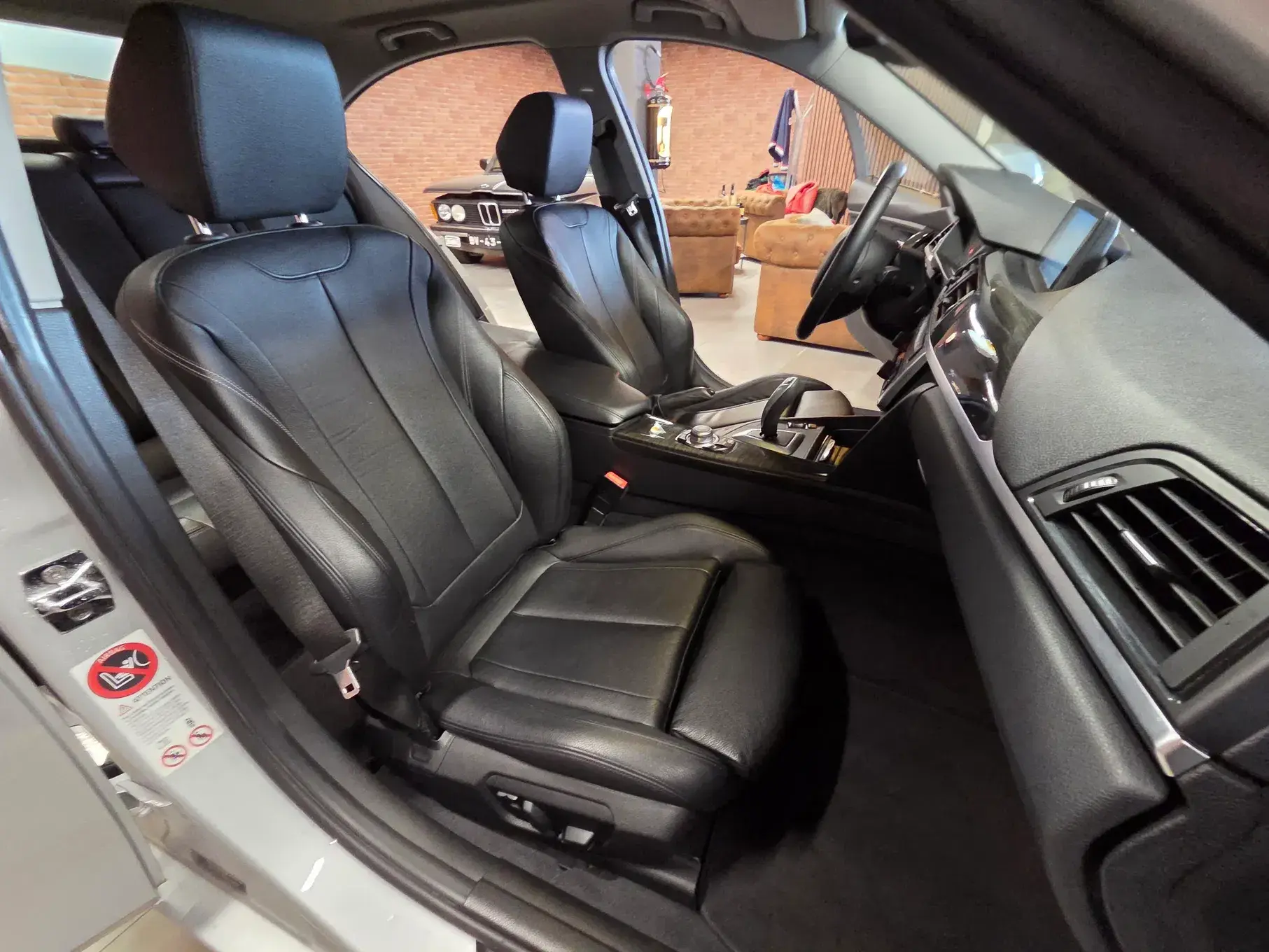 BMW 320 d Aut. Luxury Line 10