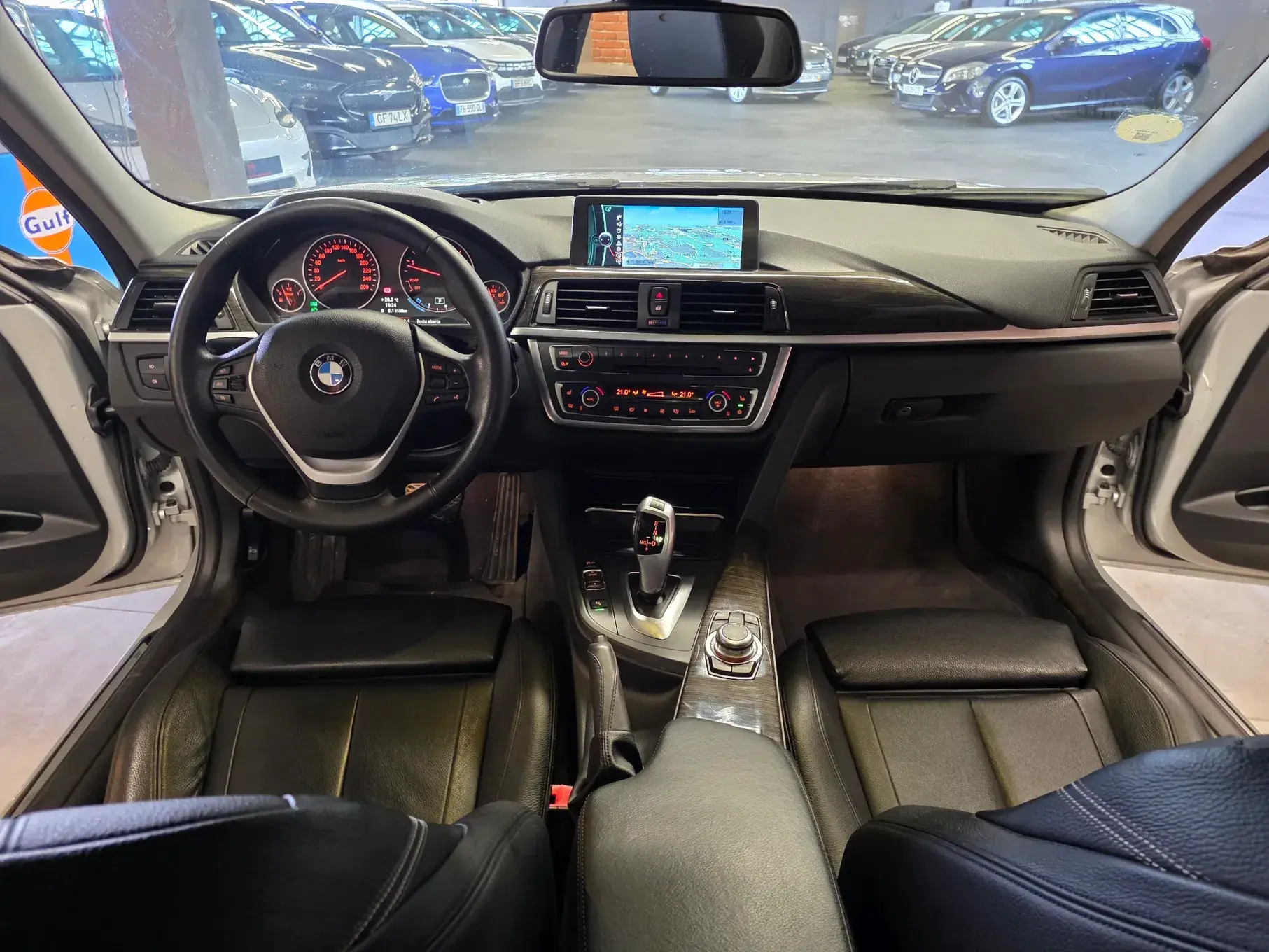 BMW 320 d Aut. Luxury Line 11