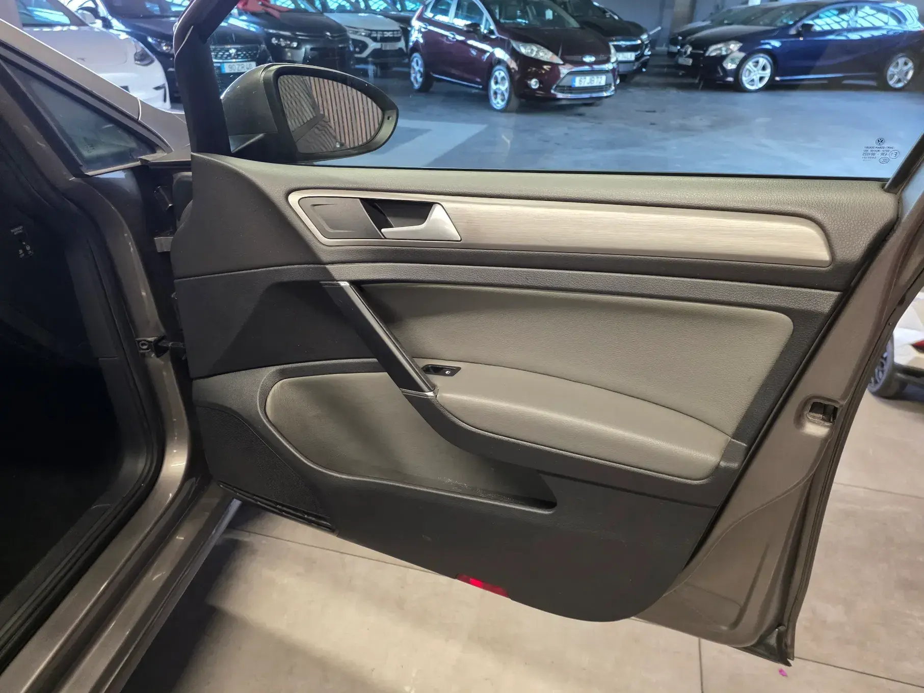 Volkswagen Golf 1.6 TDi BlueMotion Trendline 13