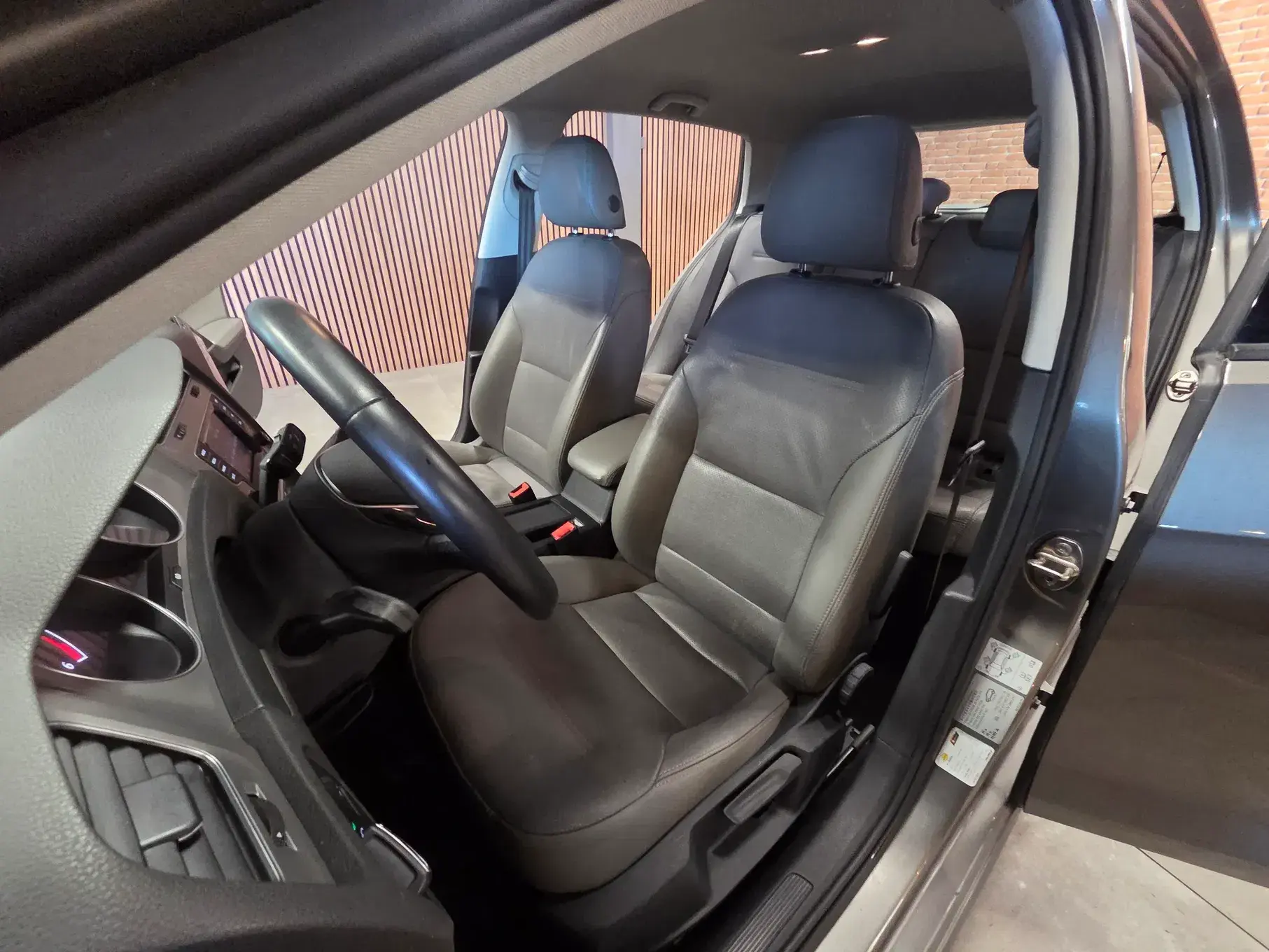 Volkswagen Golf 1.6 TDi BlueMotion Trendline 23