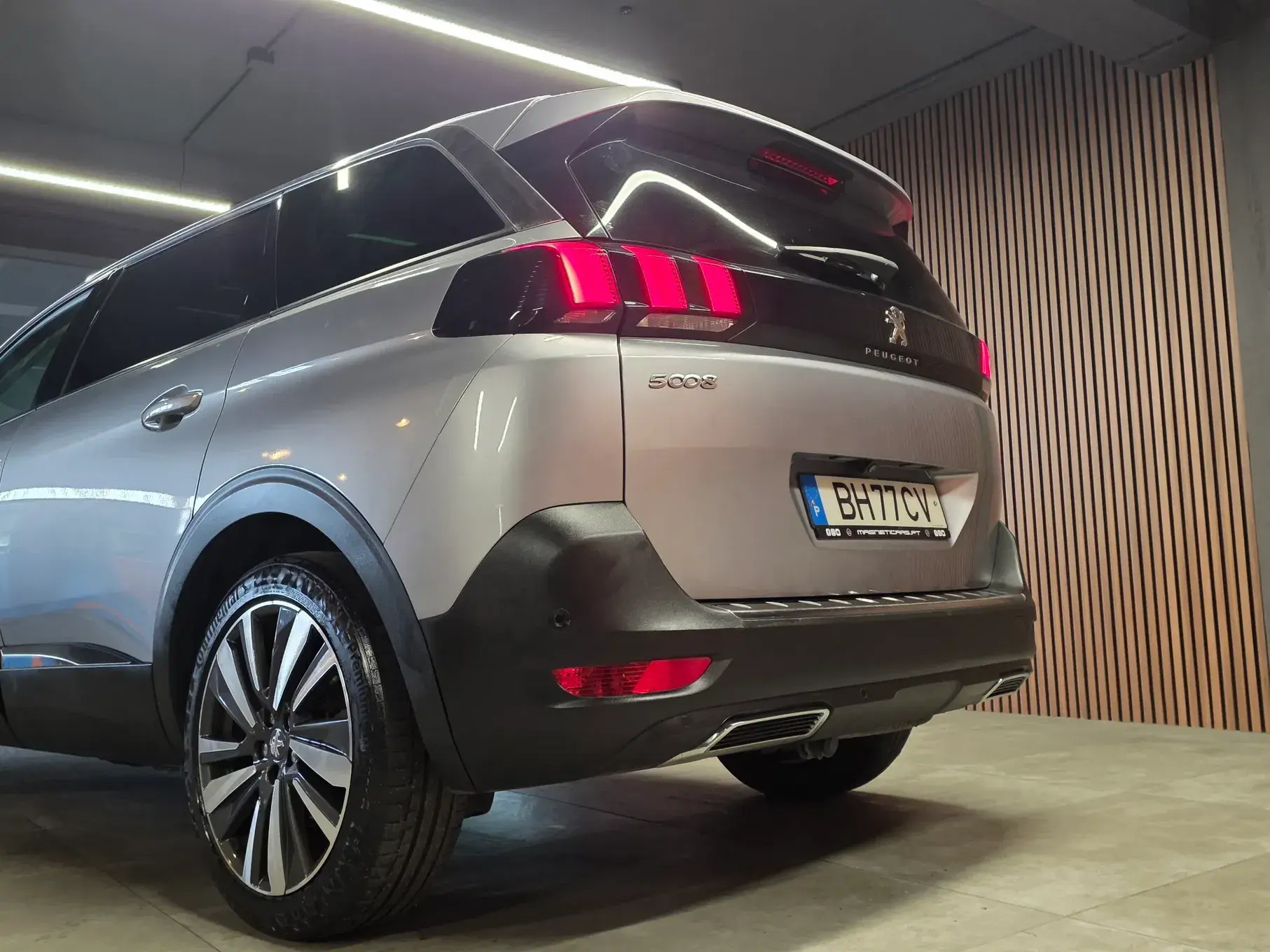 Peugeot 5008 BlueHDI 130 EAT8 Allure Pack 23