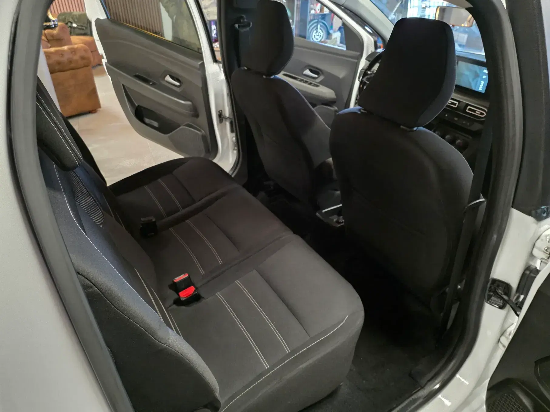 Dacia Jogger 1.0 ECO-G Extreme 7L Bi-Fuel 36