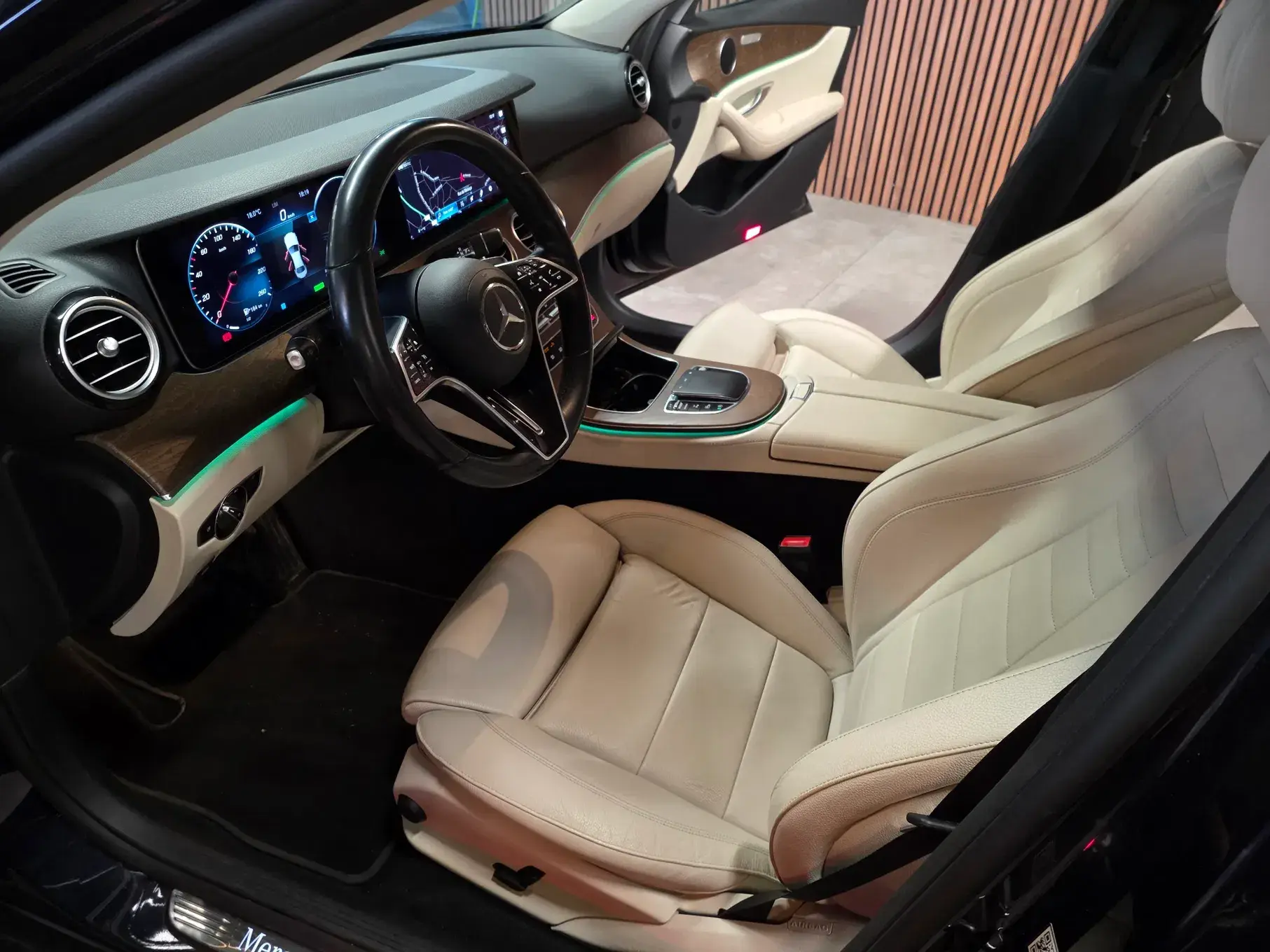 Mercedes-Benz E 220 d Exclusive Line 9